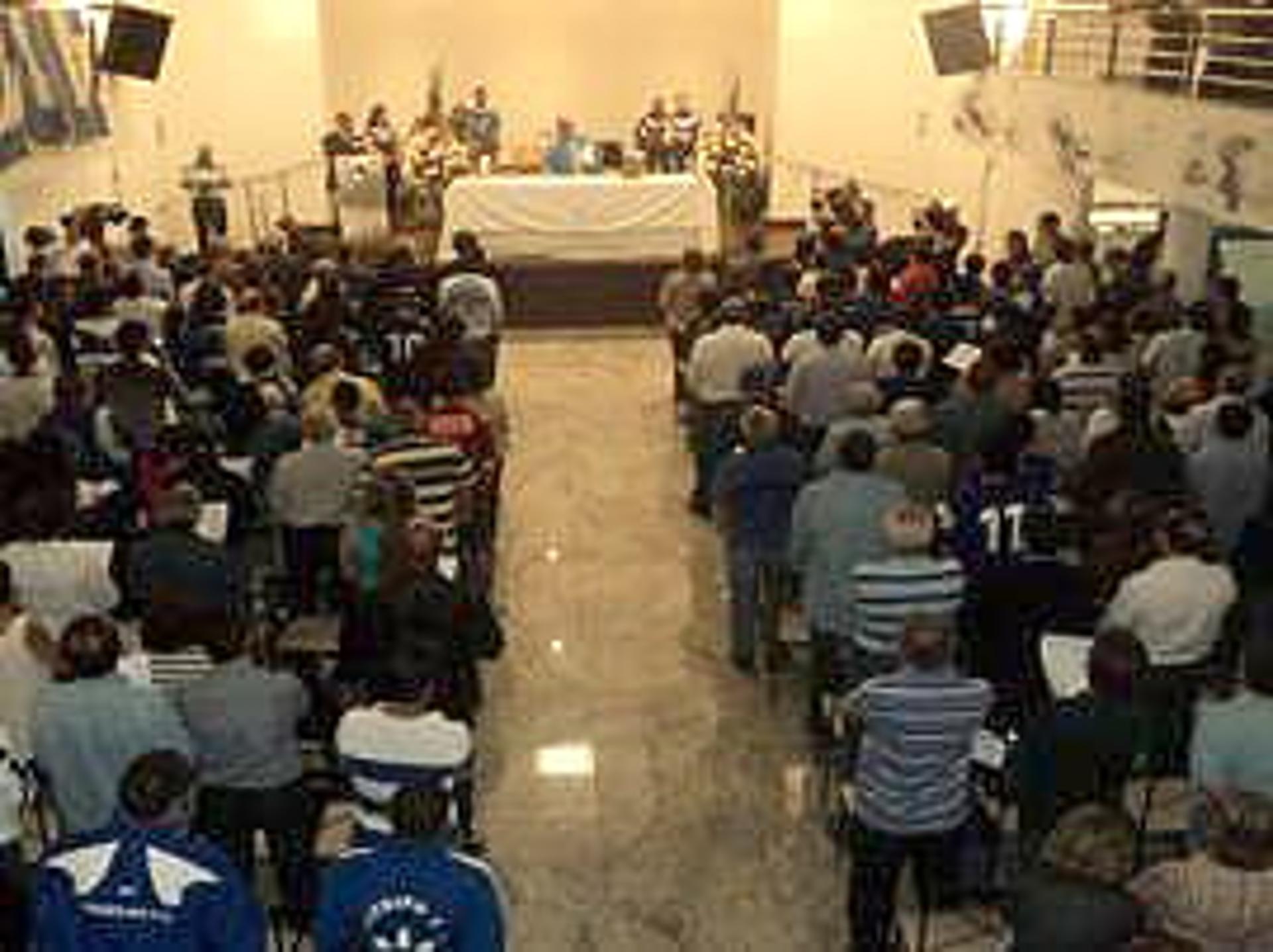 Missa do 91º aniversário do Cruzeiro na sede social do clube (Foto: Divulgação/Site oficial do Cruzeiro)