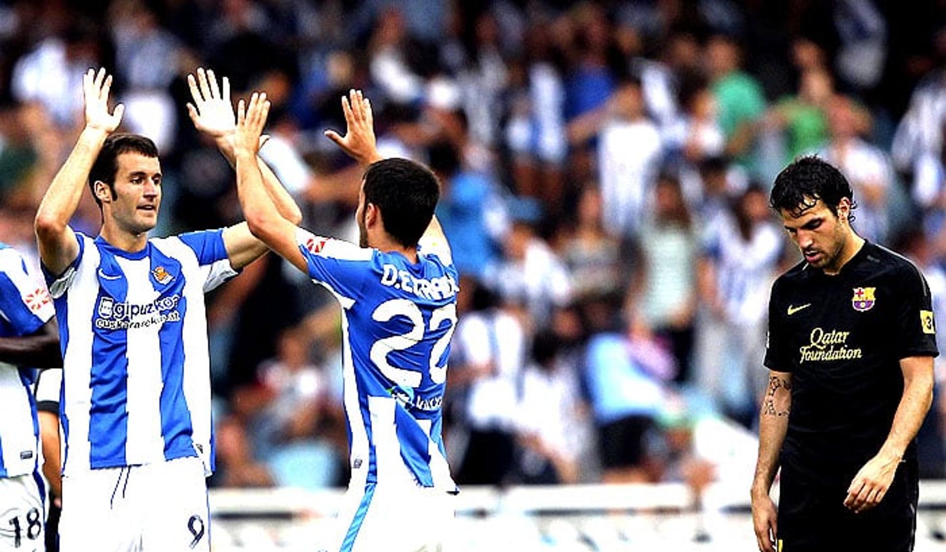 Gol de Agirretxe - Real Sociedad x Barcelona (Foto: Javier Etxezarreta/EFE)