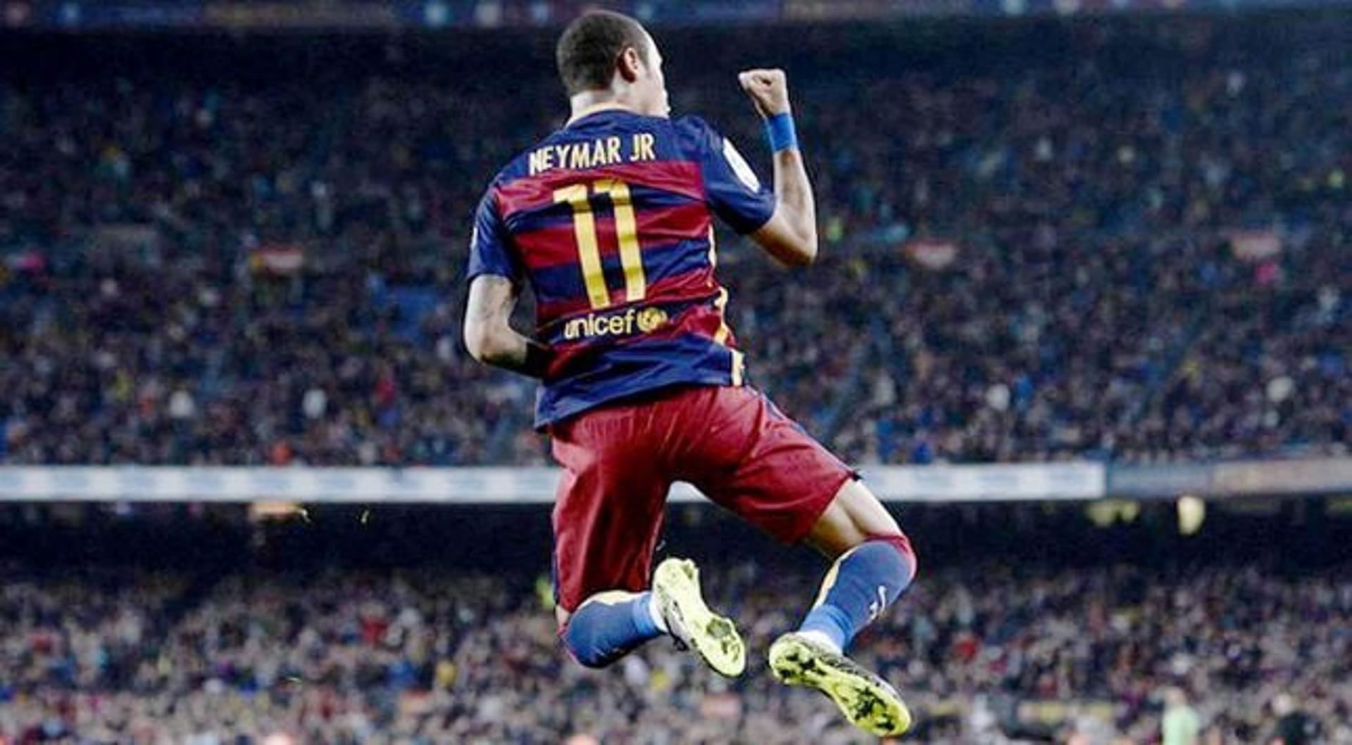 Neymar vem 'substituindo' bem o argentino Lionel Messi (Foto: Josep Lago / AFP)