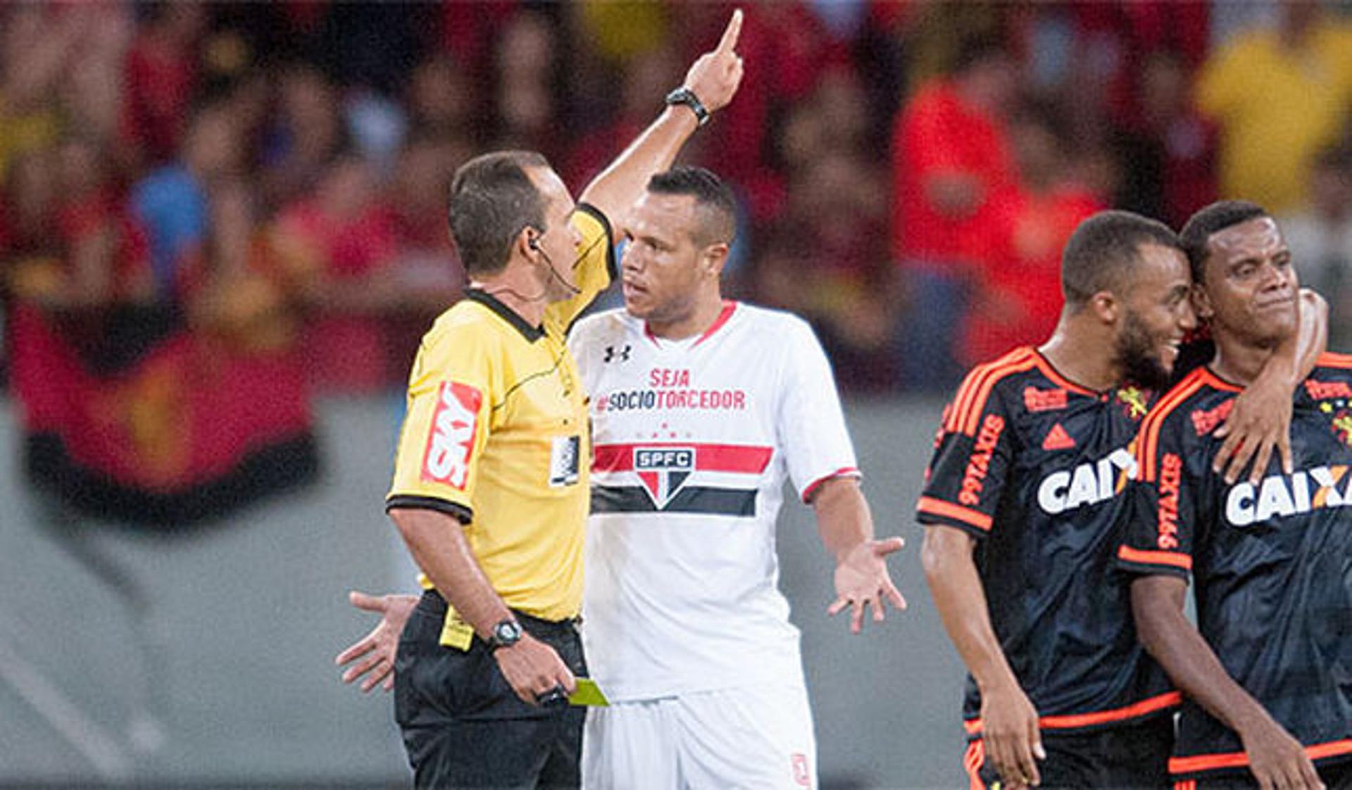 Luis Fabiano - Sport 2x0 São Paulo