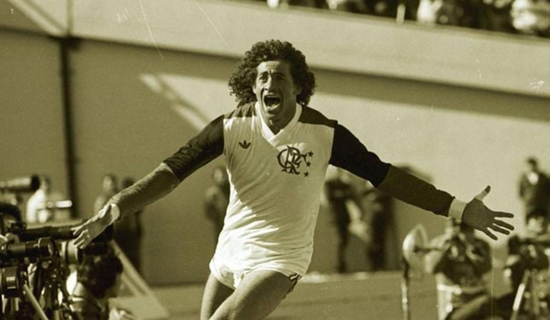 Com gols de Nunes, Flamengo venceu o Liverpool e conquistou o mundo em 1981