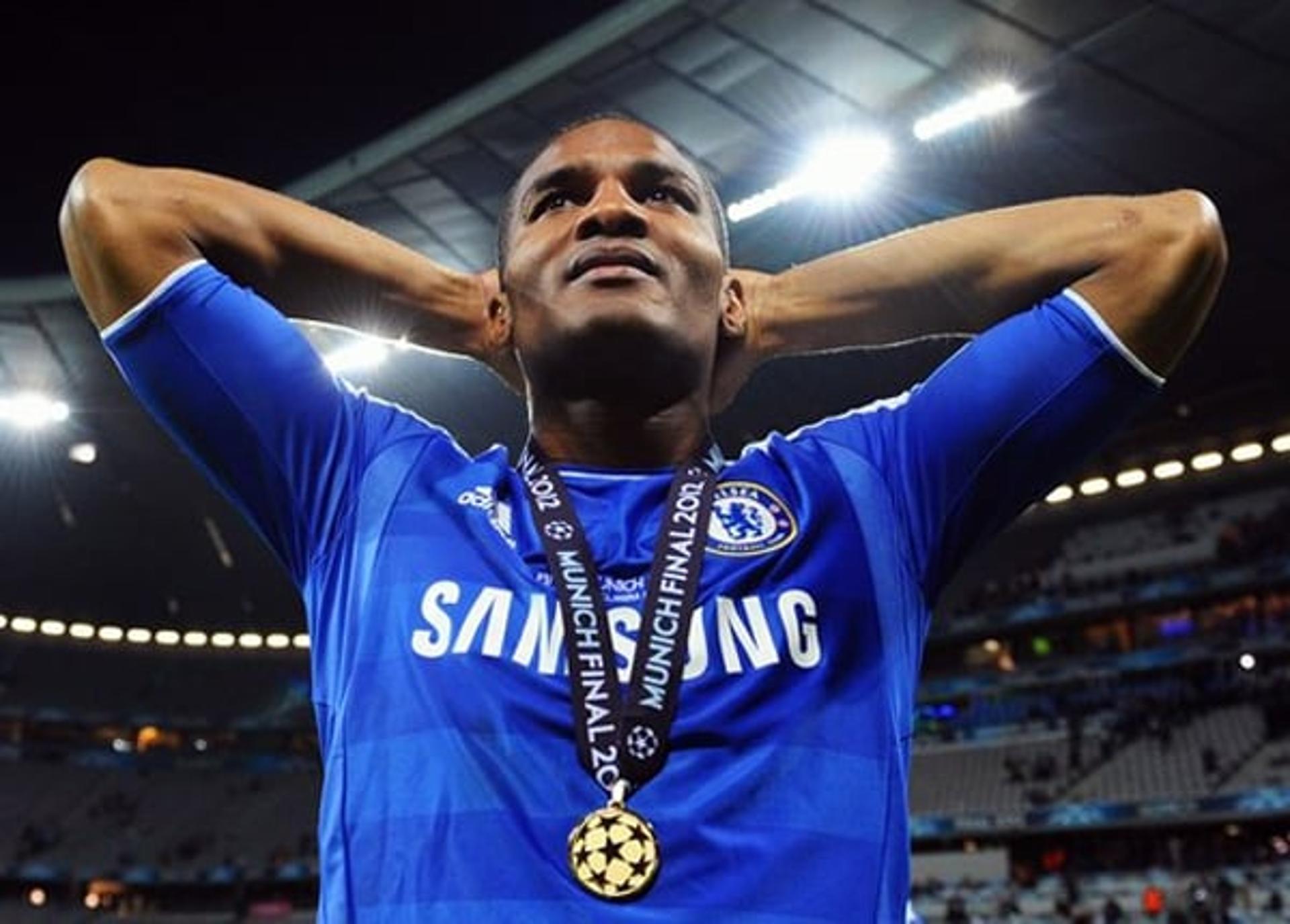 Malouda - Chelsea (Foto: Mike Hewitt/AFP)