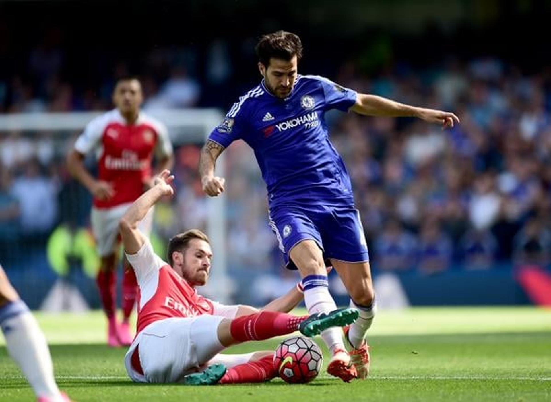 Fabregas - Chelsea x Arsenal (Foto: Reprodução/Twitter)