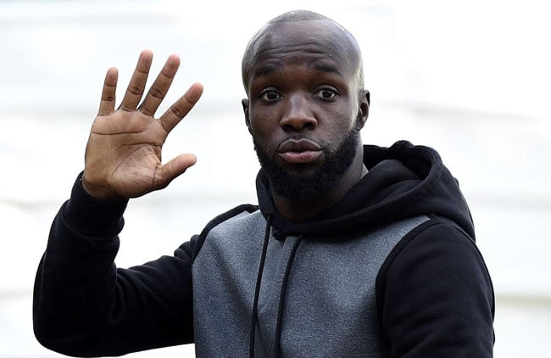 Lassana Diarra perdeu uma prima nos atentados contra Paris (Foto: Franck Fife / AFP)