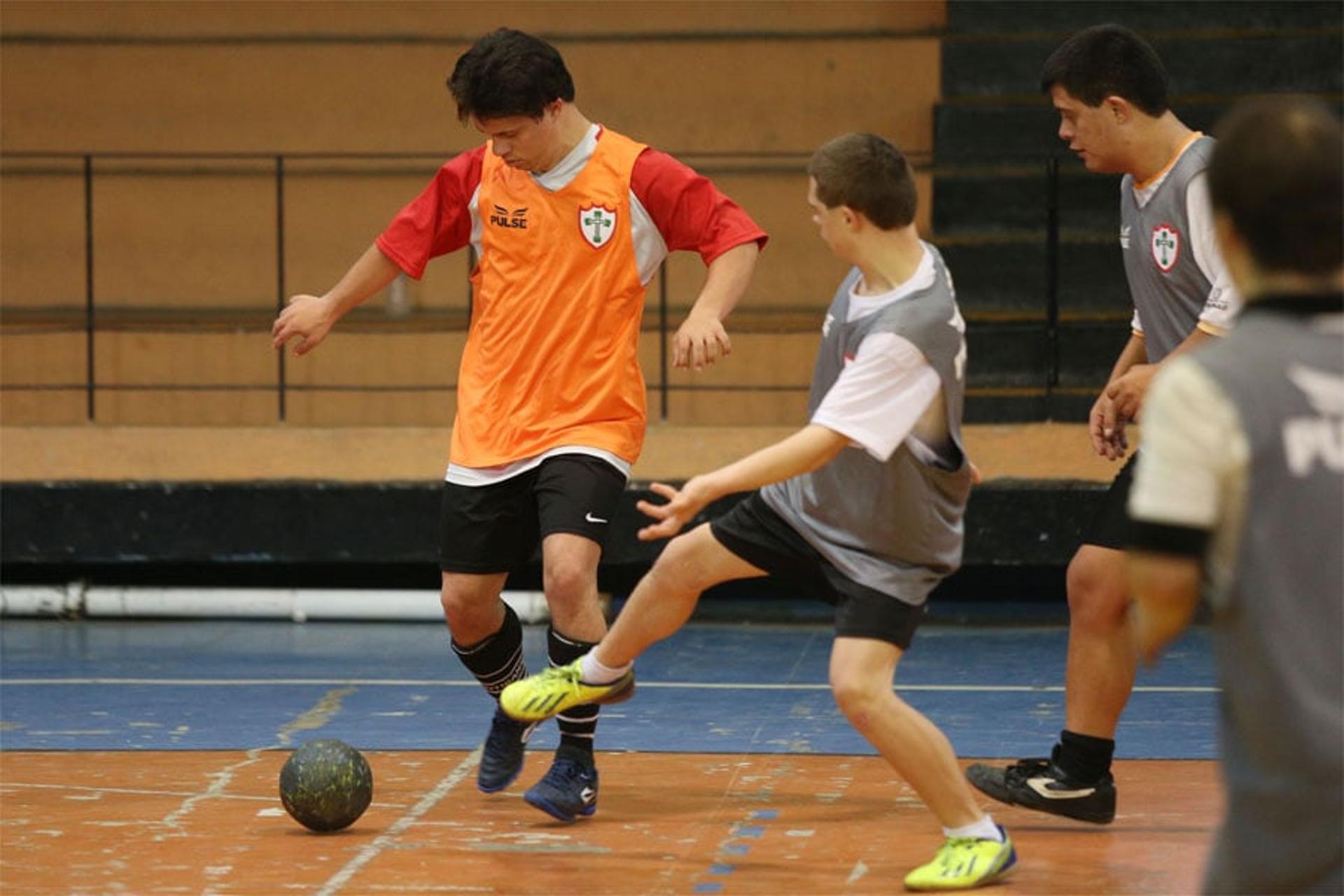 Futsal para portadores de Síndrome de Down (Foto:Eduardo Viana/LANCE!Press)