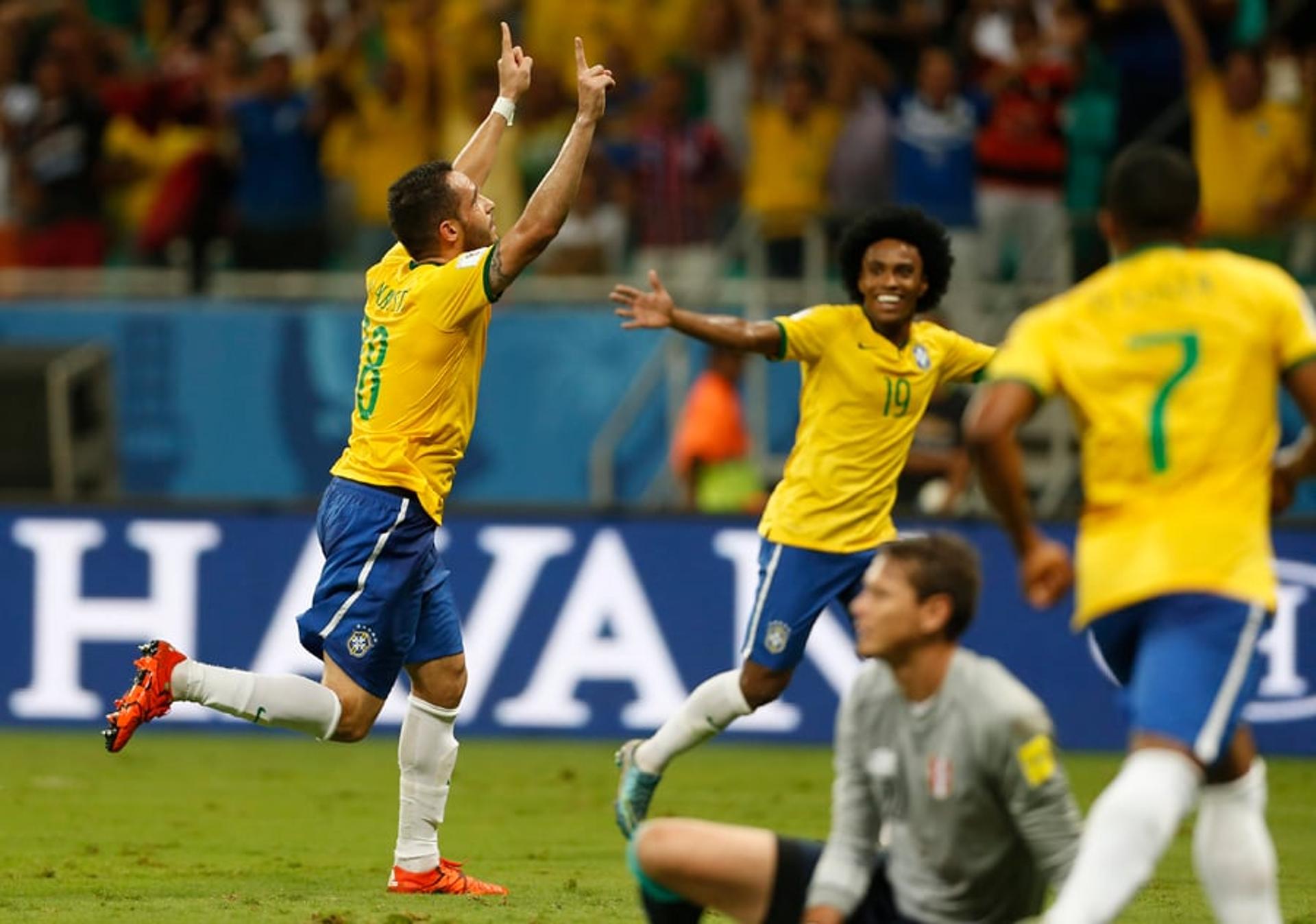 Brasil 3 x 0 Peru (Eliminatórias)