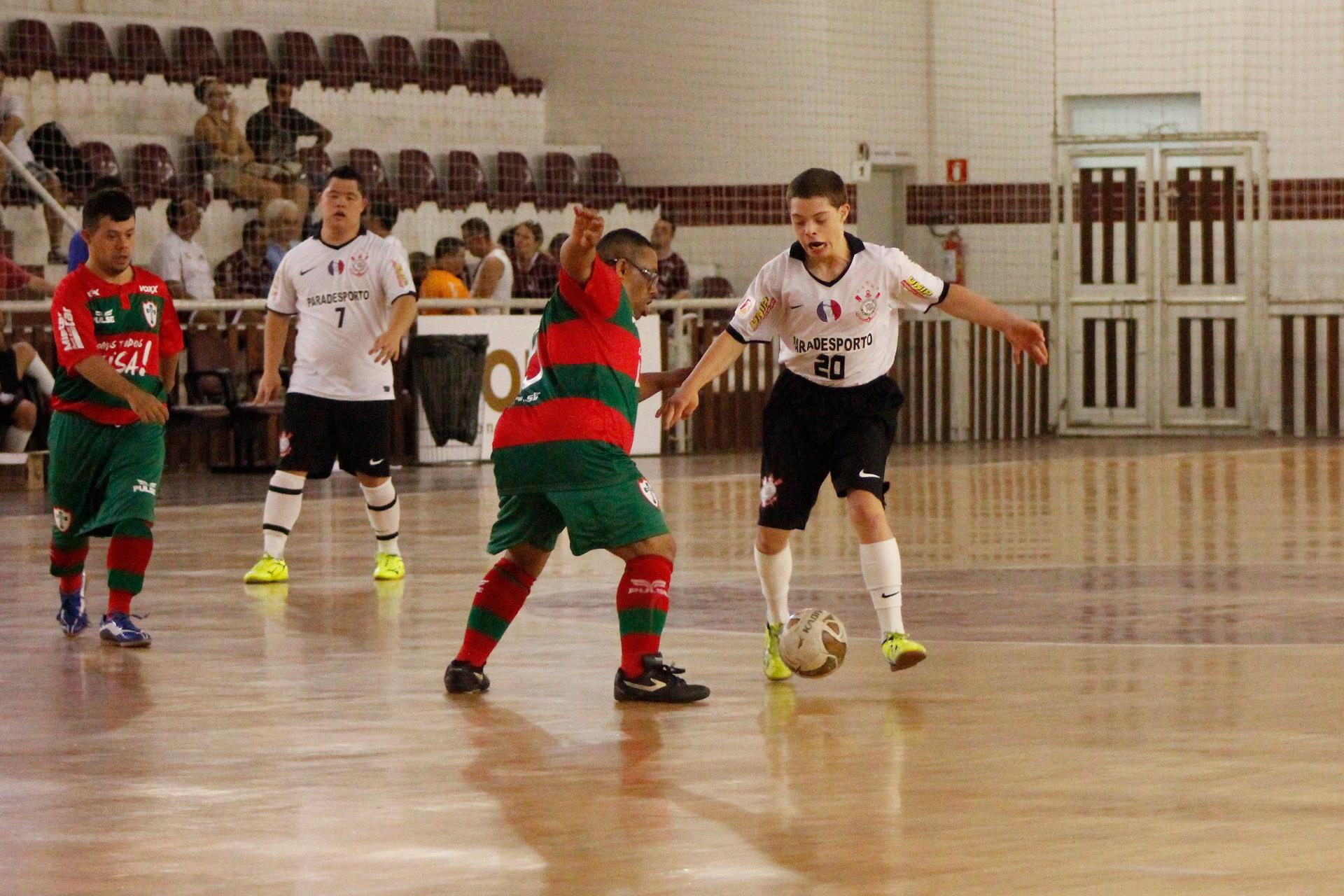 Corinthians é campeão no Futsal Down