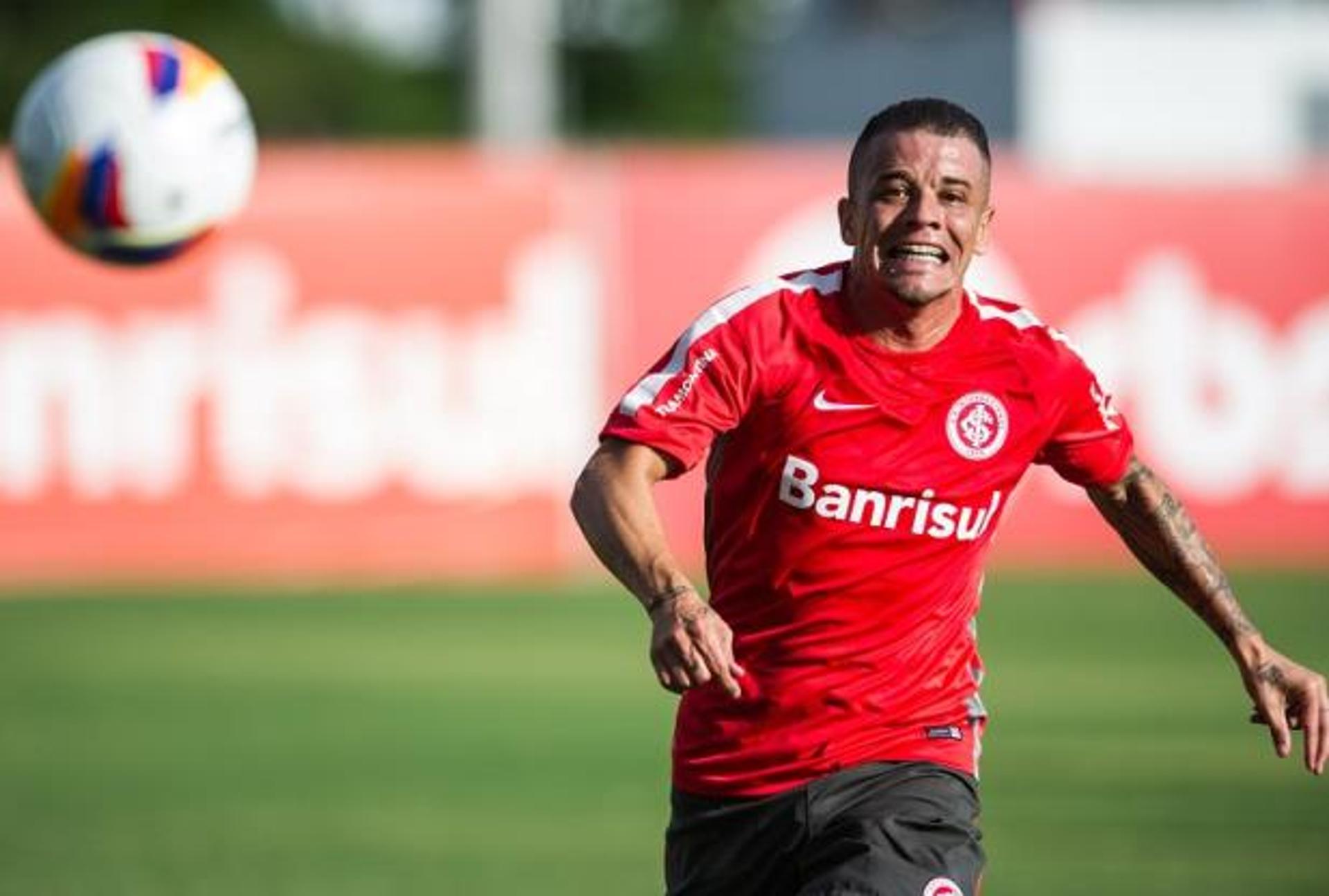 D'Alessandro (Foto: Alexandre Lops / Divulgação / Inter / CP Memória)