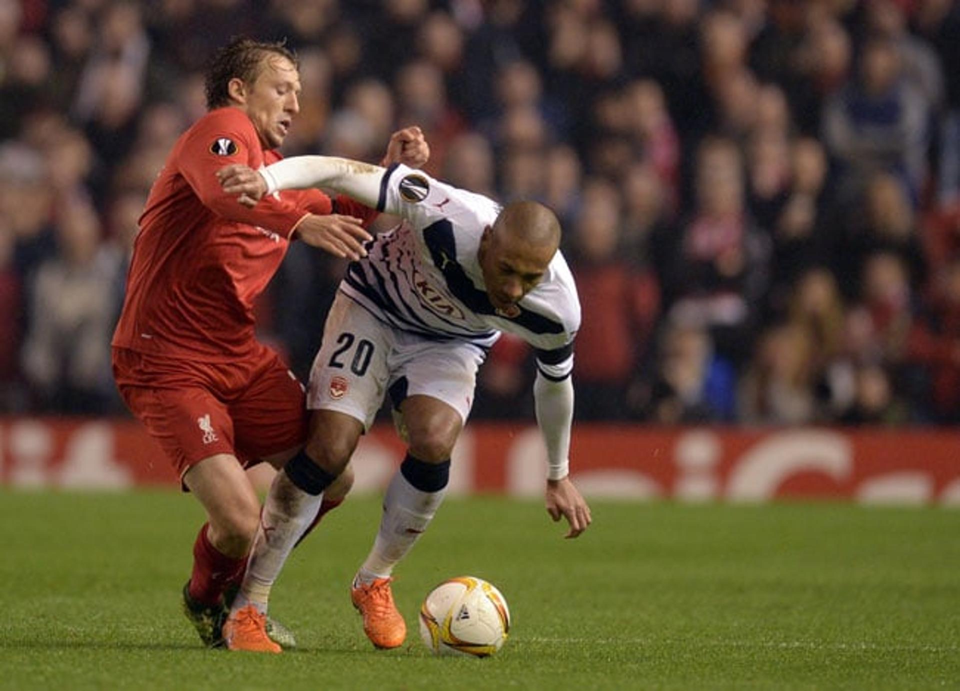 Lucas Leiva - Liverpool (Foto: Oli Scarff / AFP)