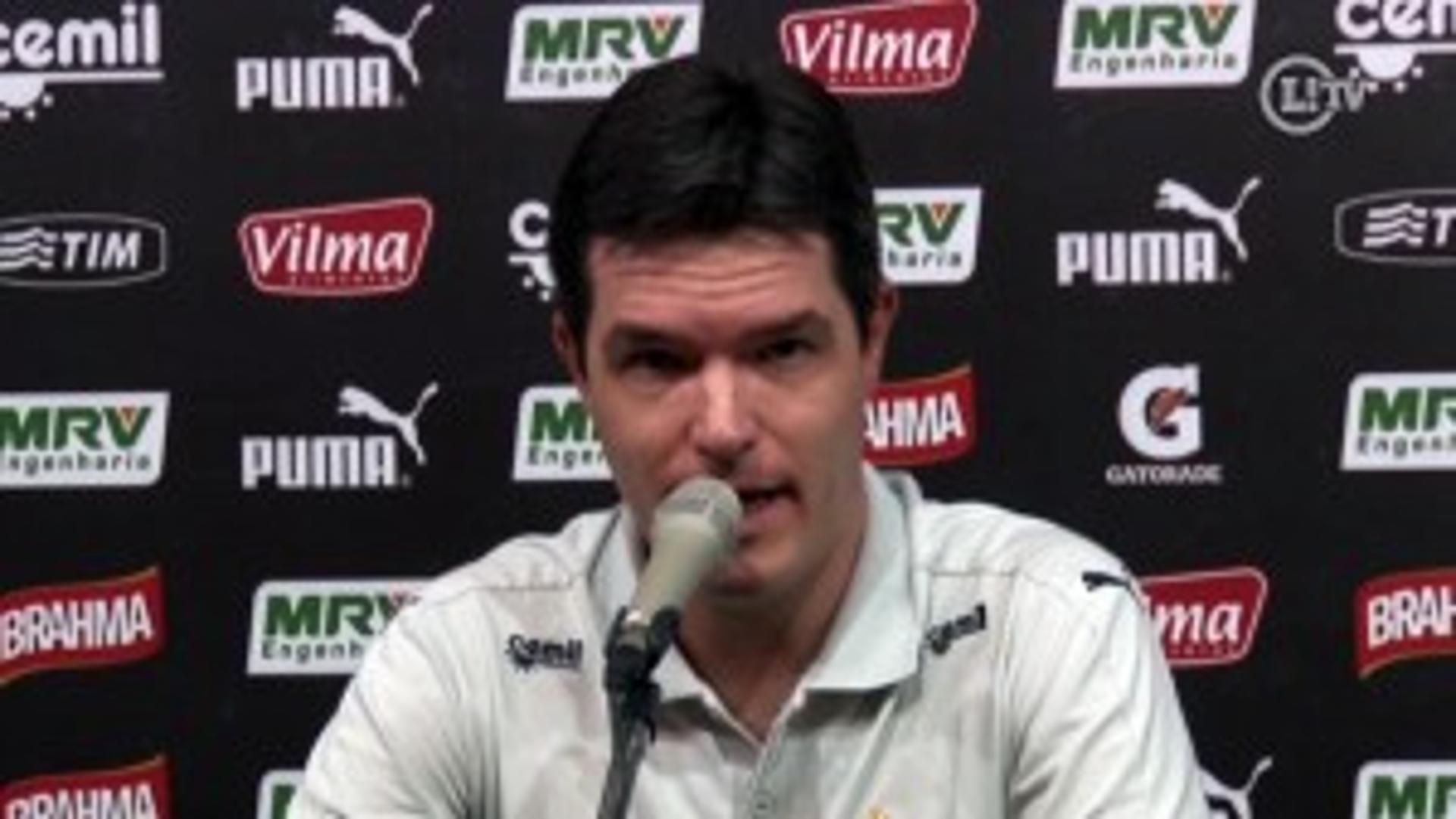 Interino do Galo elogia chegada e modo de trabalho de Aguirre