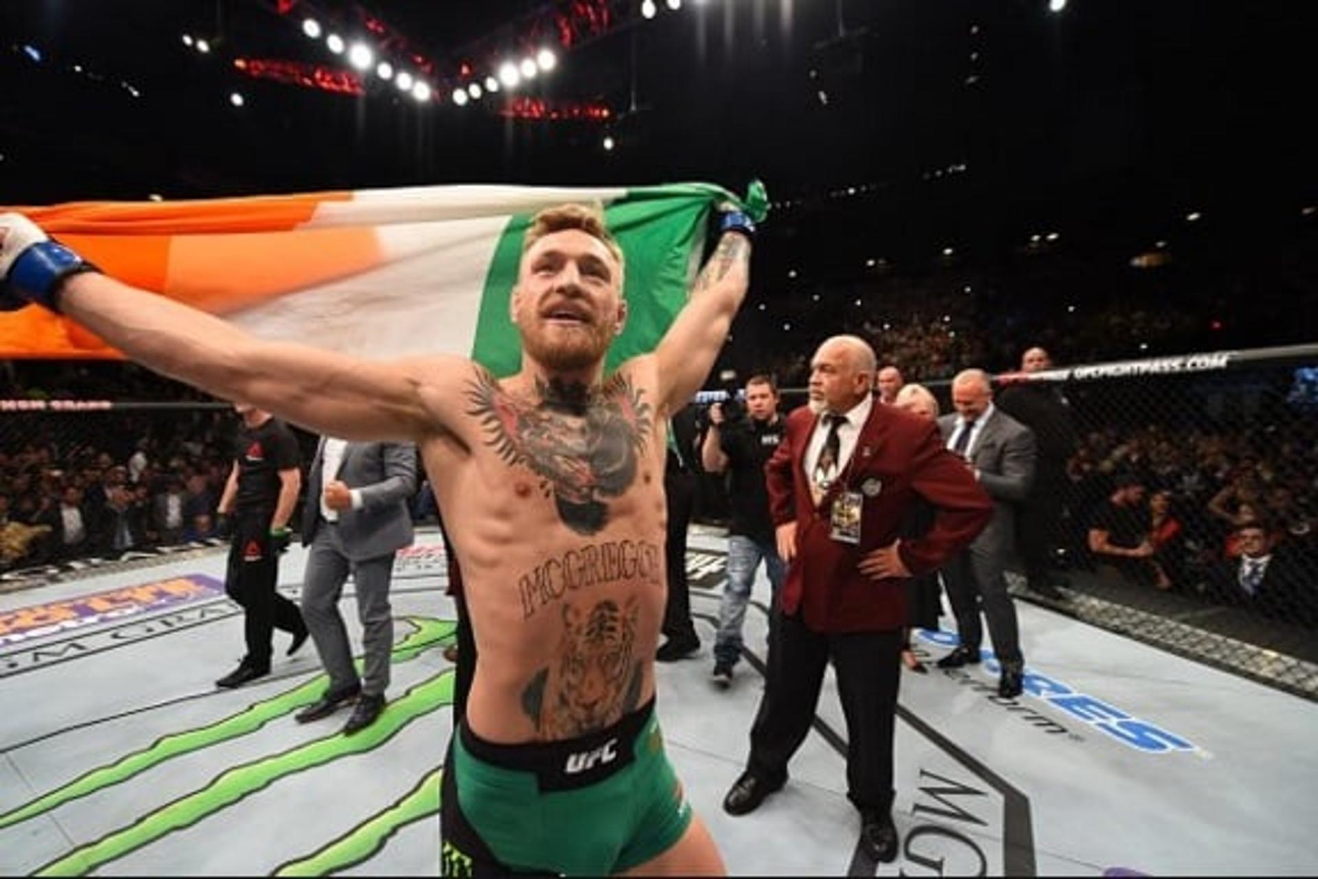 Conor McGregor é o novo campeão absoluto dos penas do UFC (FOTO: Reprodução)