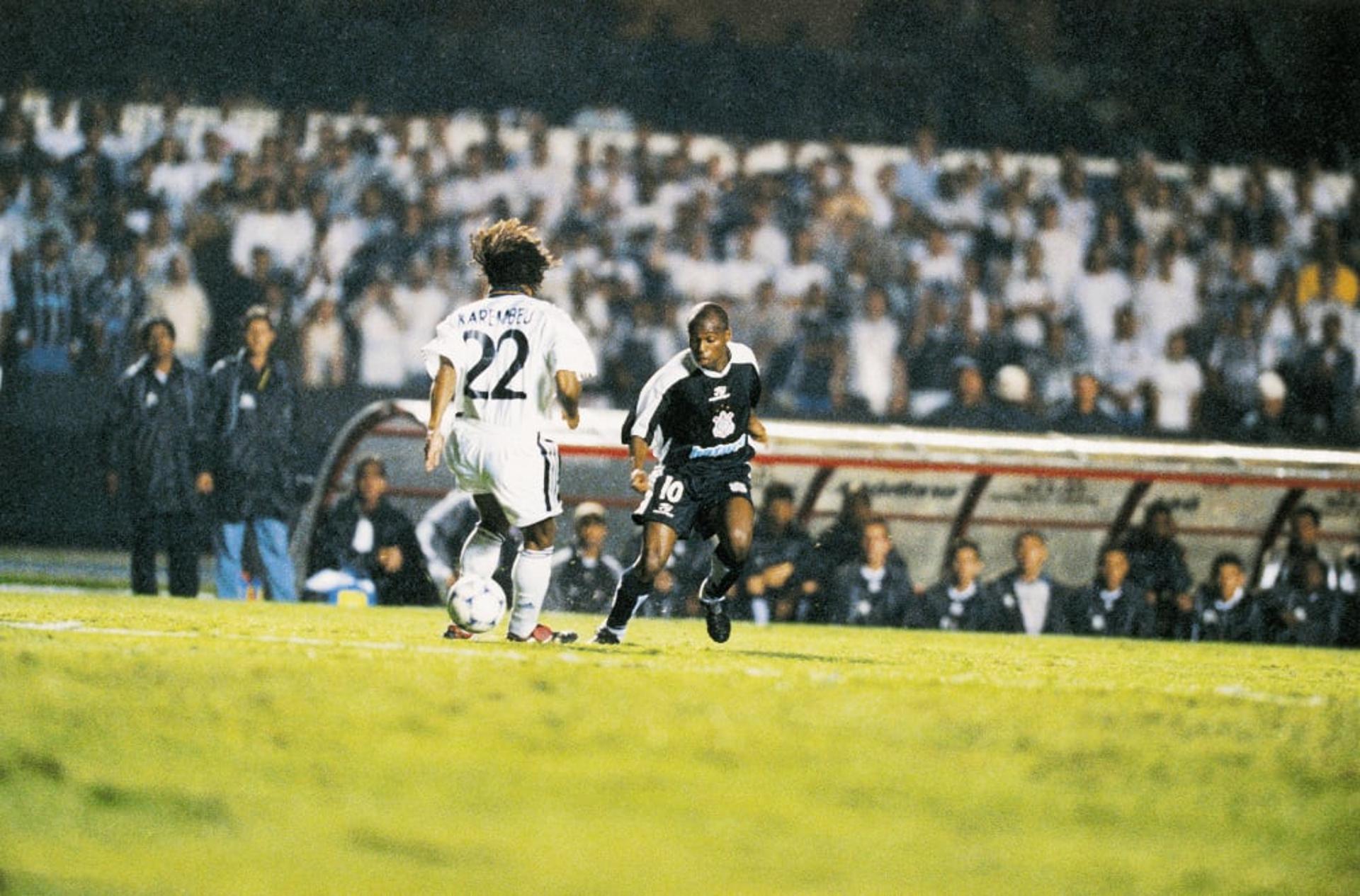 Edilson fez dois contra o Real Madrid em 2000