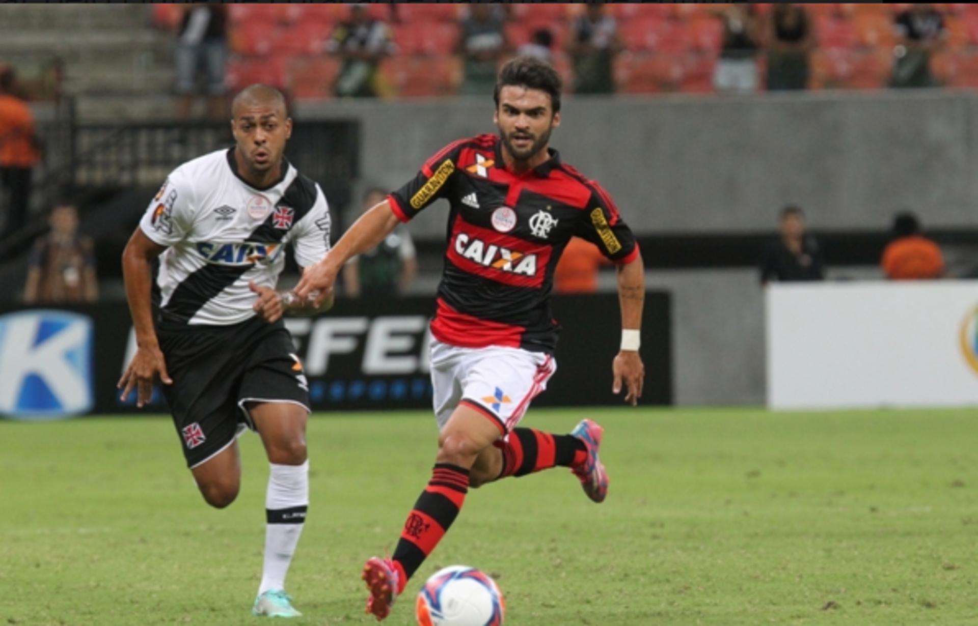 Arthur Maia deixou o Flamengo no segundo semestre