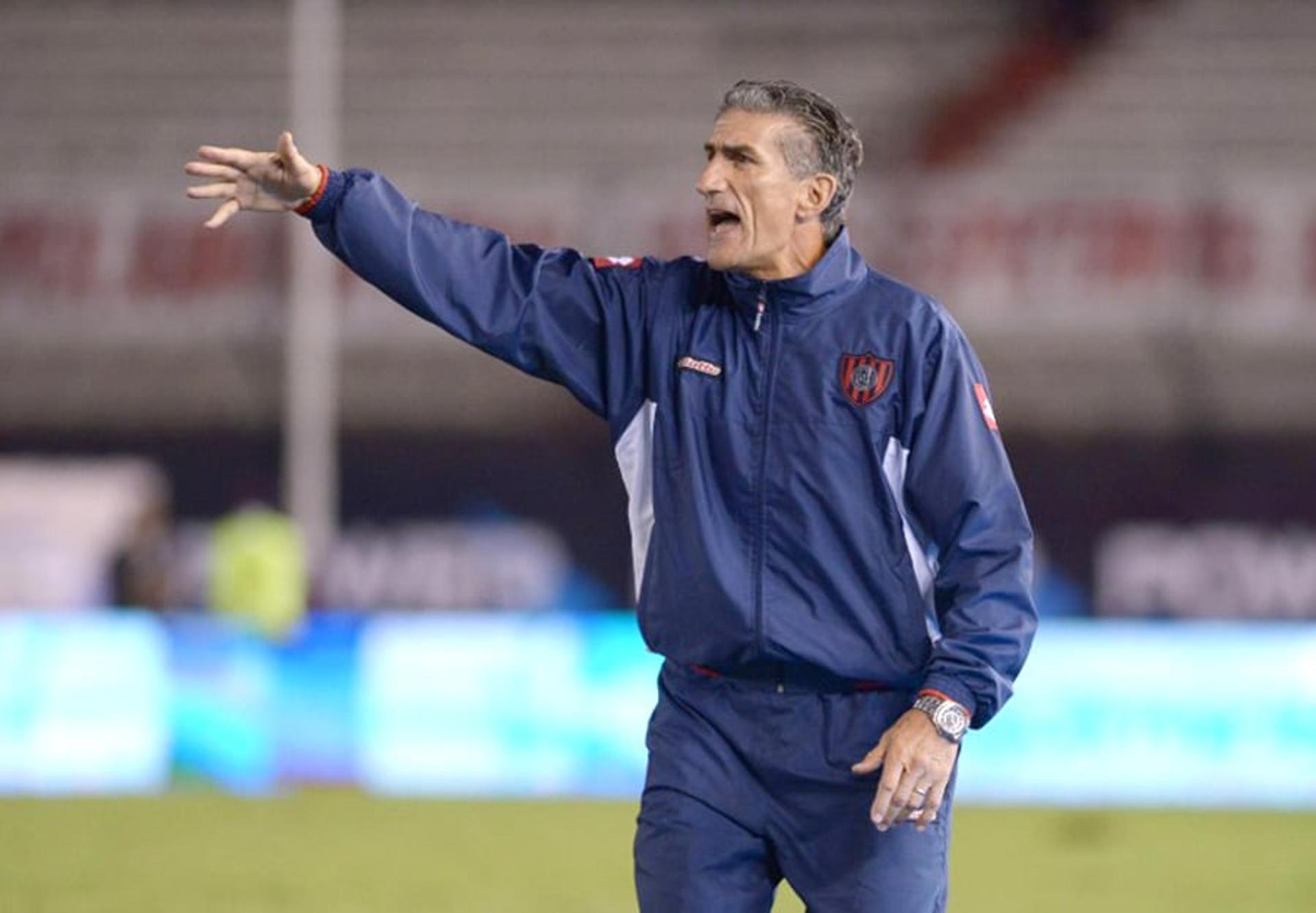 Em 2014, Edgardo Bauza trocou a LDU pelo argentino San Lorenzo