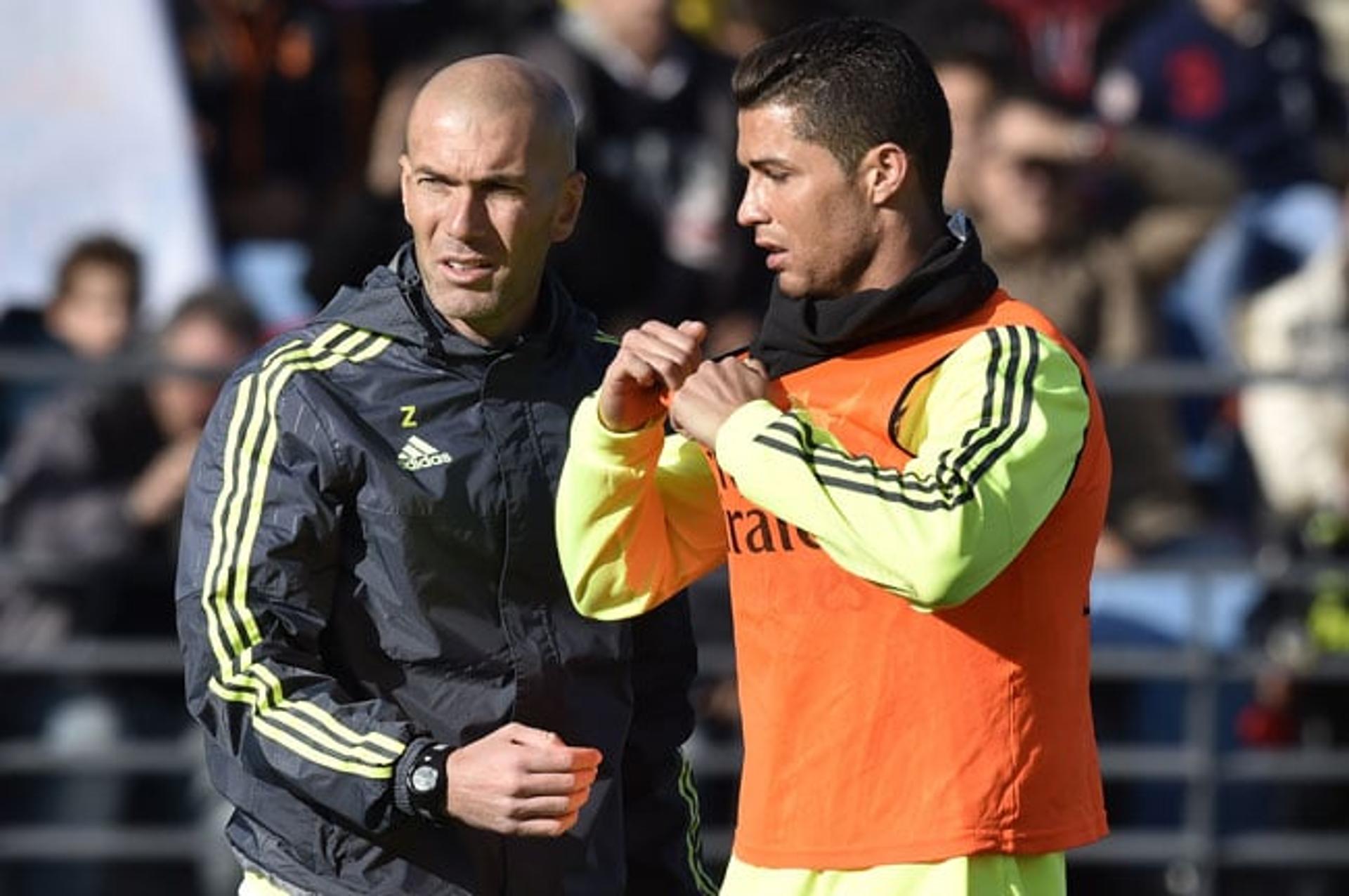 Zidane comanda primeiro treino no Real Madrid (Foto: Gerard Julien / AFP)