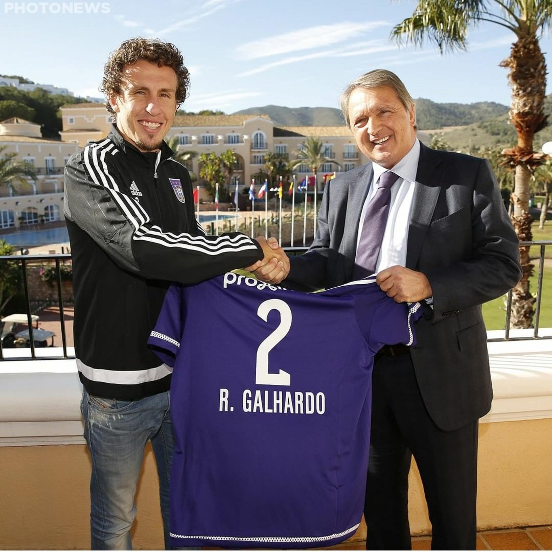 Galhardo lateral-direito Anderlecht