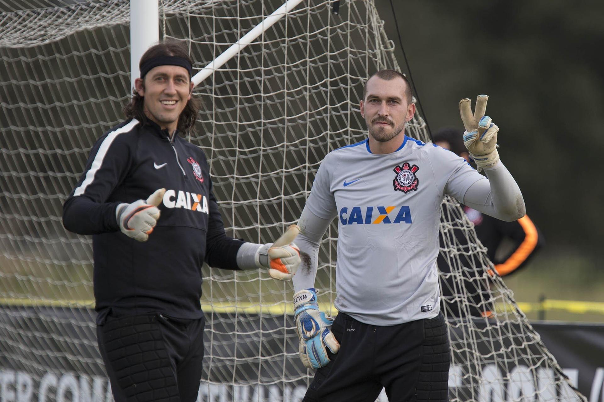 Cássio e Walter, durante o primeiro treino do Corinthians em Orlando (Foto: Daniel Augusto Jr)