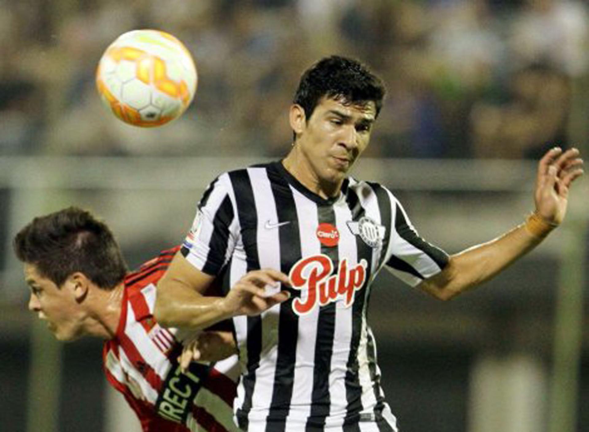 Fabián Balbuena (foto:AFP)