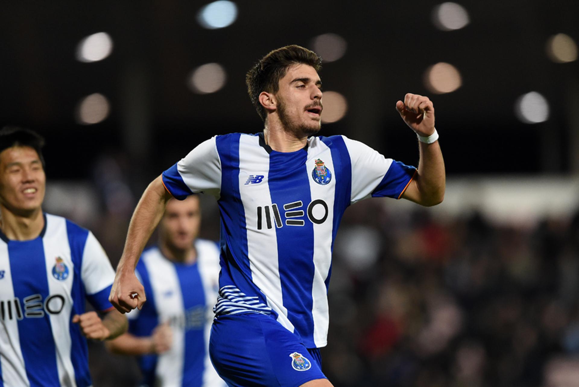 Veja as imagens da vitória do Porto sobre o Gil Vicente pela ida da semifinal da Taça de Portugal