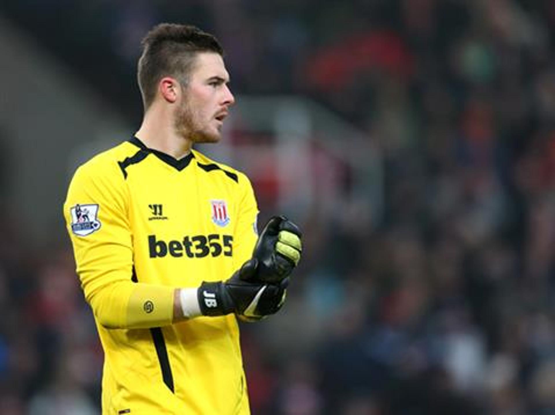 21 – Jack Butland, do Stoke City, é considerado o novo Peter Schmeichel