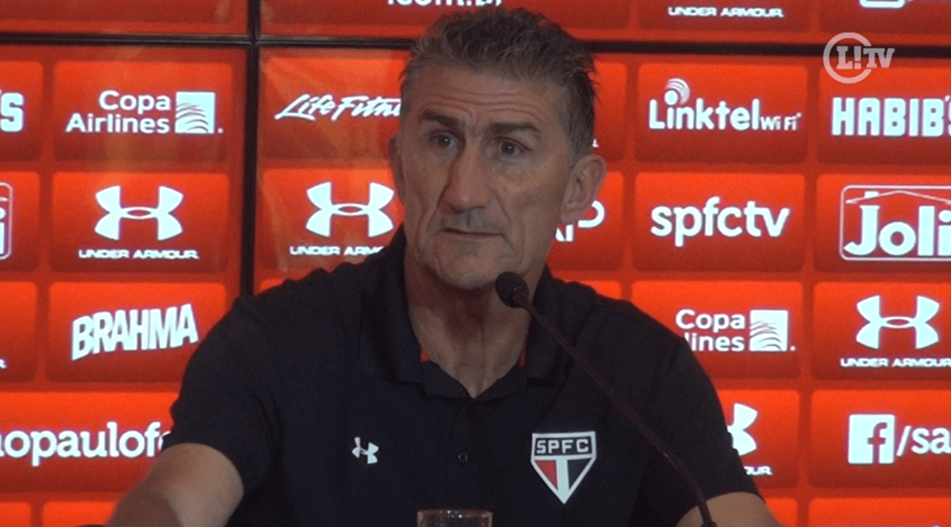 Bauza coletiva antes clássico Corinthians