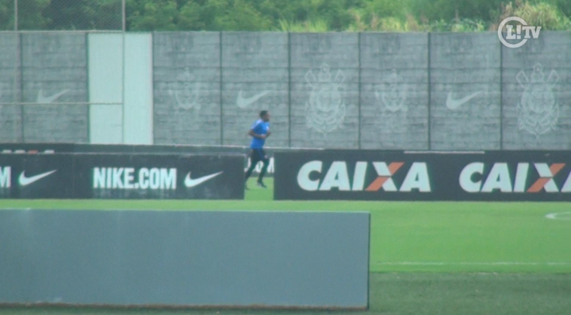 Elias Correndo Treino Corinthians