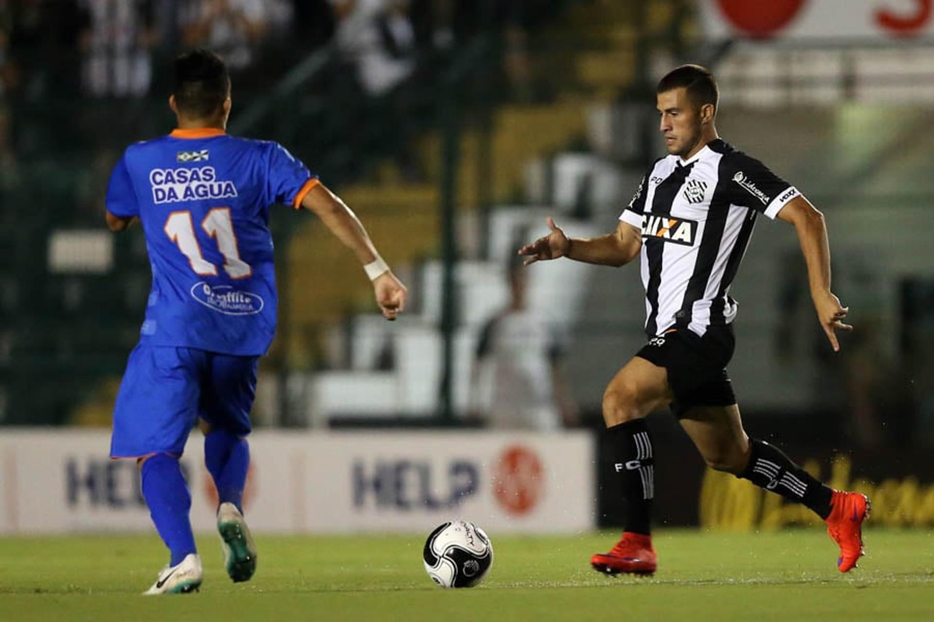 Campeonato Catarinense - Figueirense x Camburiu (foto:Cristiano Andujar/AGIF)