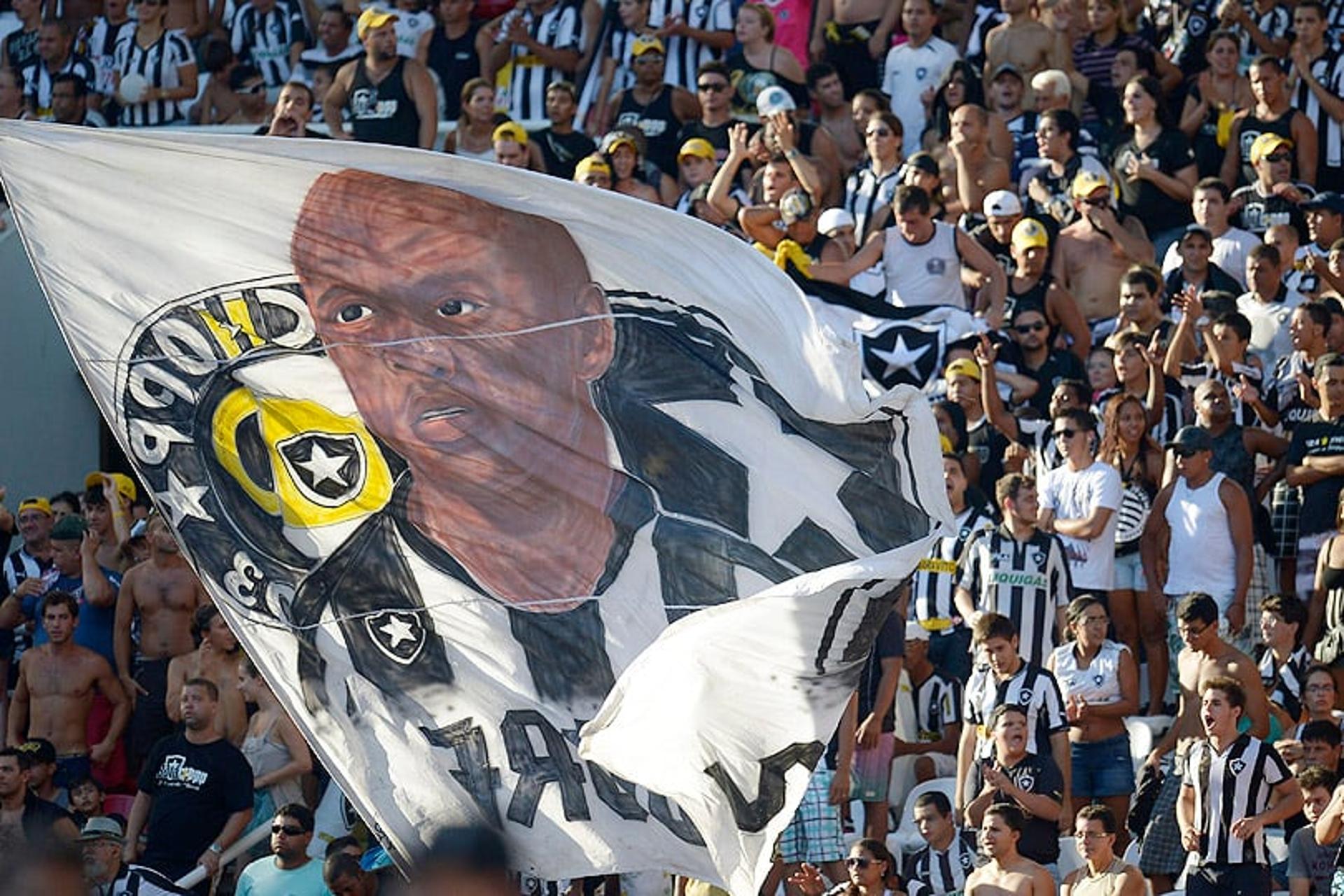 Torcida do Botafogo (Foto: Alexandre Loureiro/LANCE!Press)