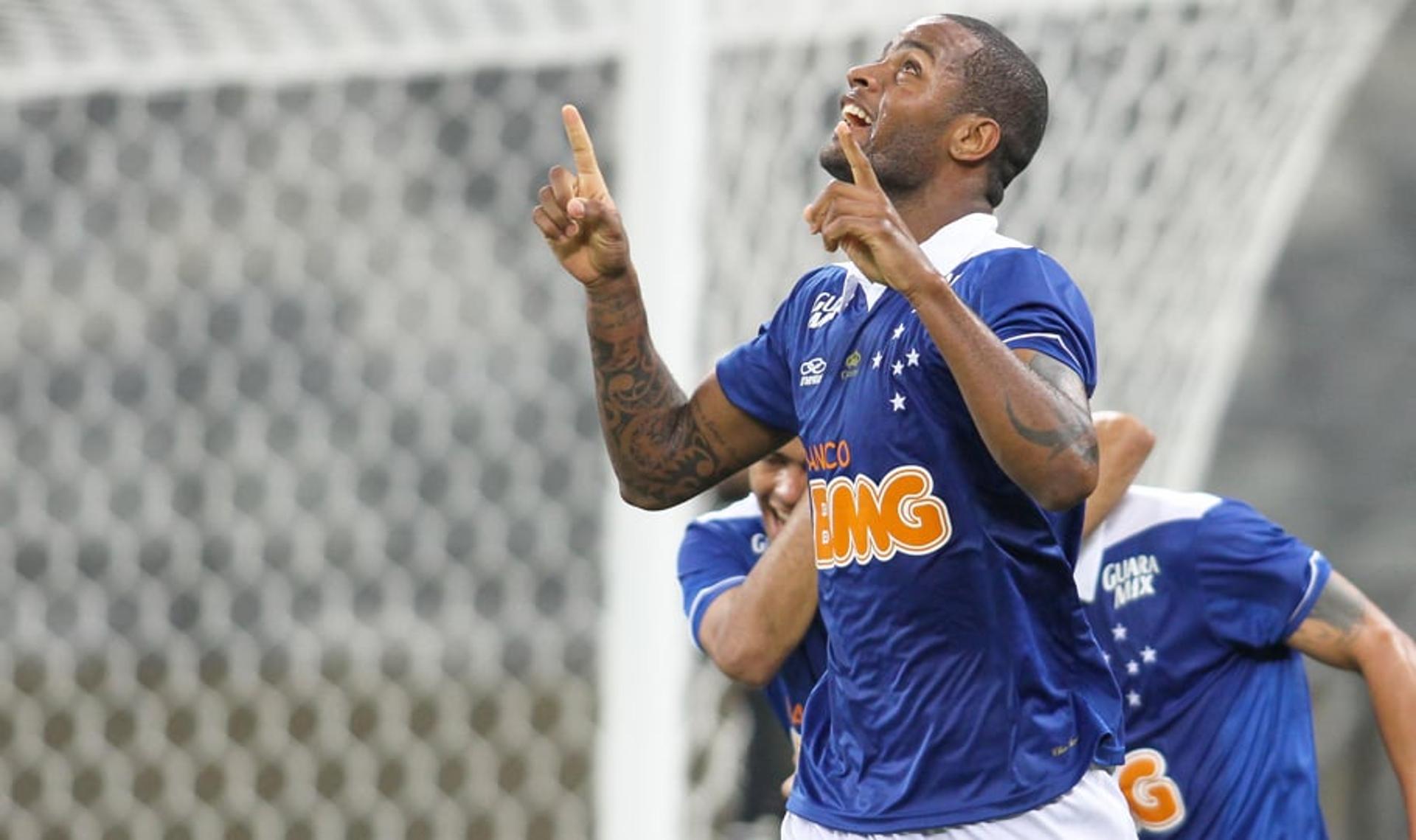 Cruzeiro x Atlético-GO - Dedé (Foto: Gil Leonardi/ LANCE!Press)