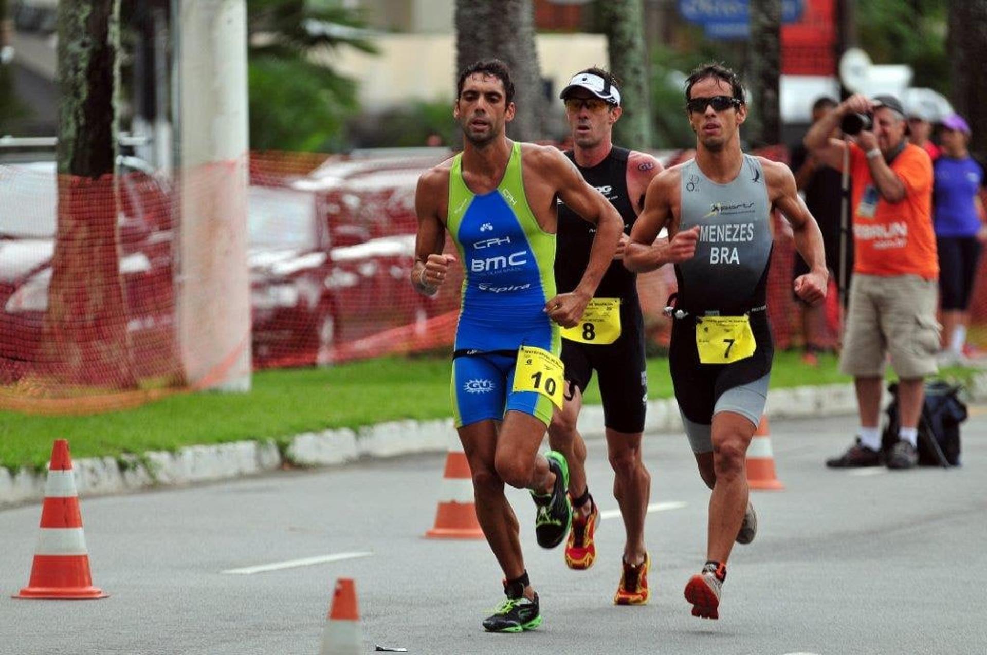 O principal circuito de triatlo olímpico da América Latina vai começar. (Foto: João Pires/ SantosPress)