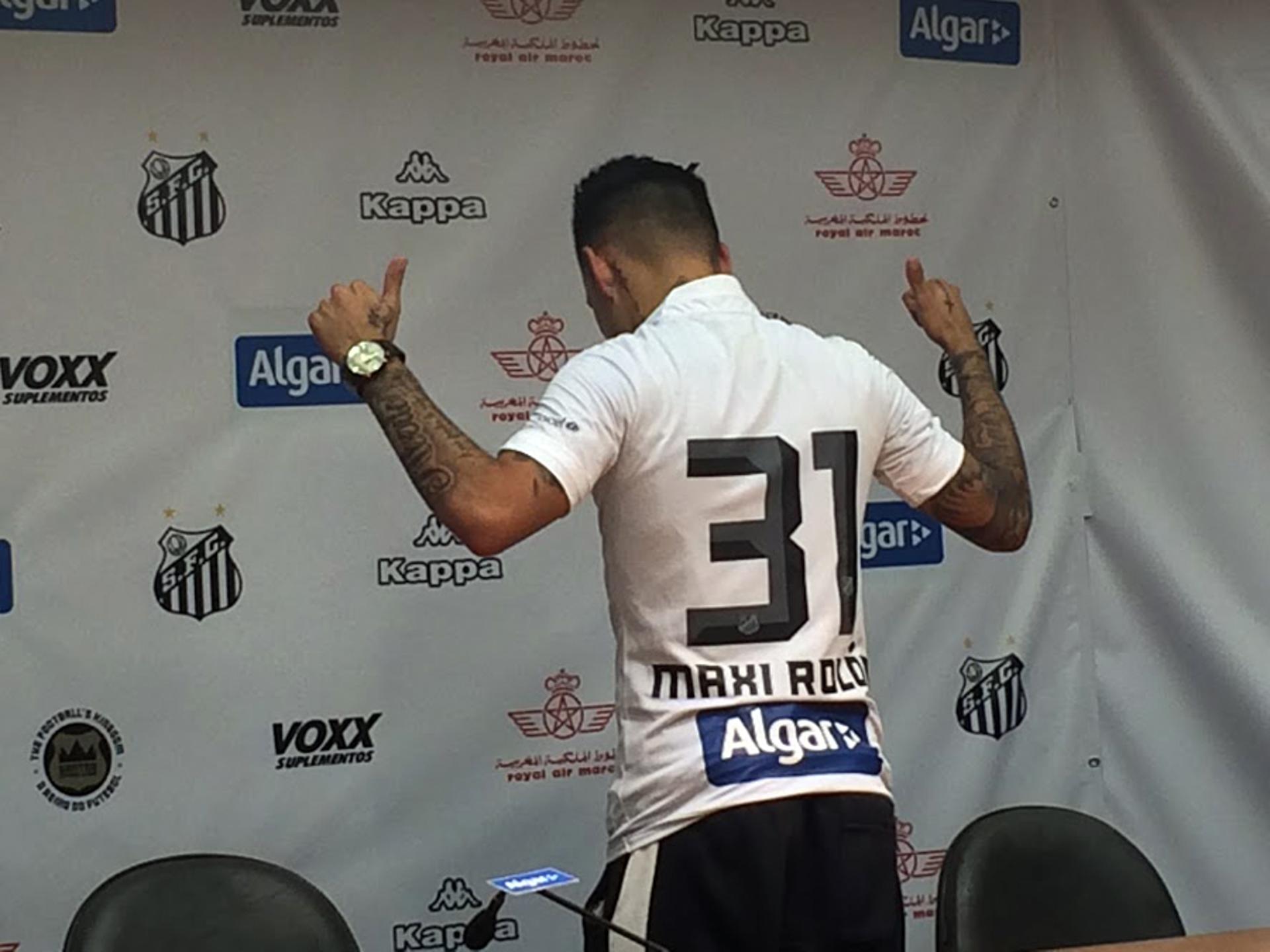 Apresentação de Maxi Rolón no Santos