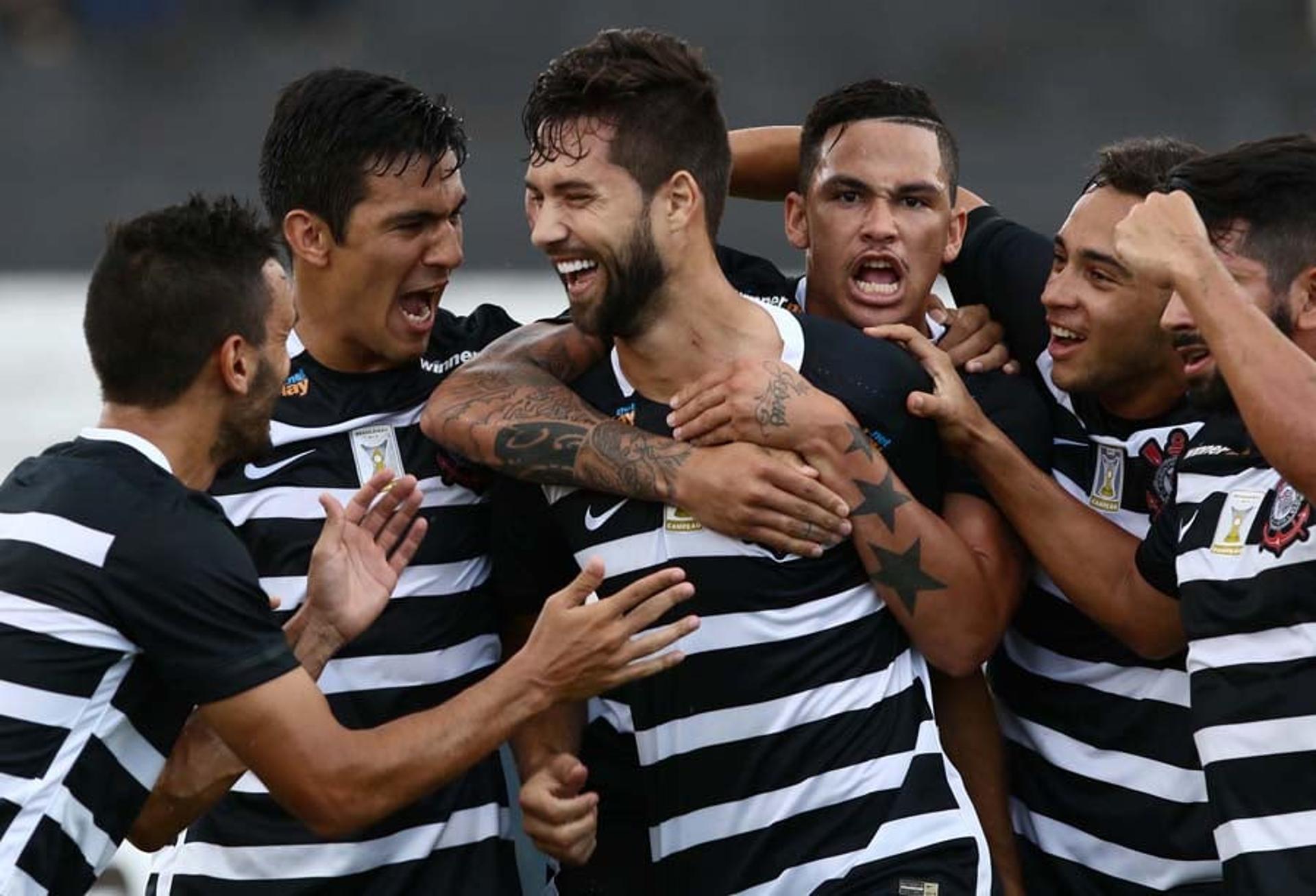 Campeonato Paulista - BotafogoSP x Corinthians (foto:Celio Messias/LANCE!Press)