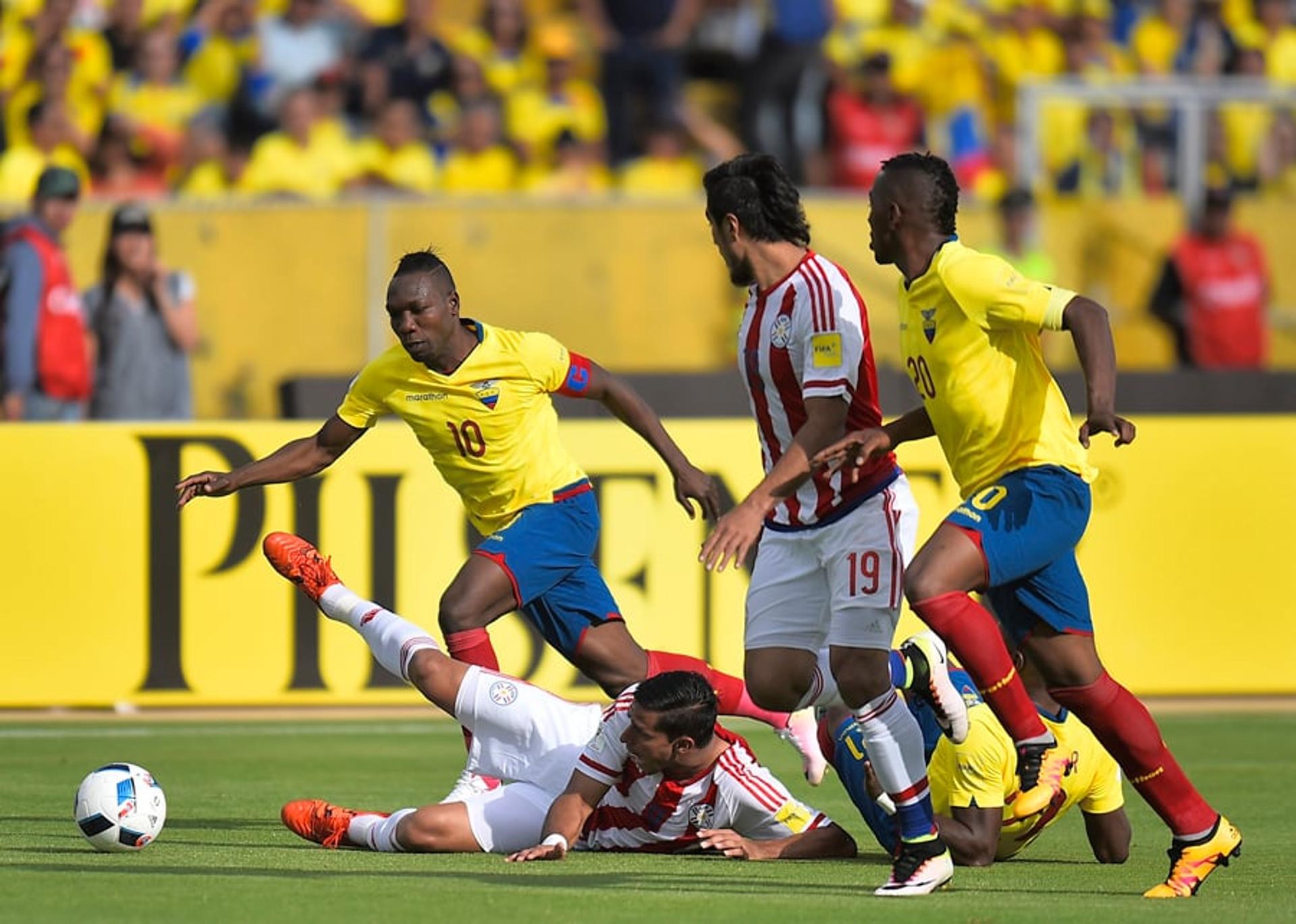 Eliminatorias - Equador x Paraguai (foto:RODRIGO BUENDIA / AFP)