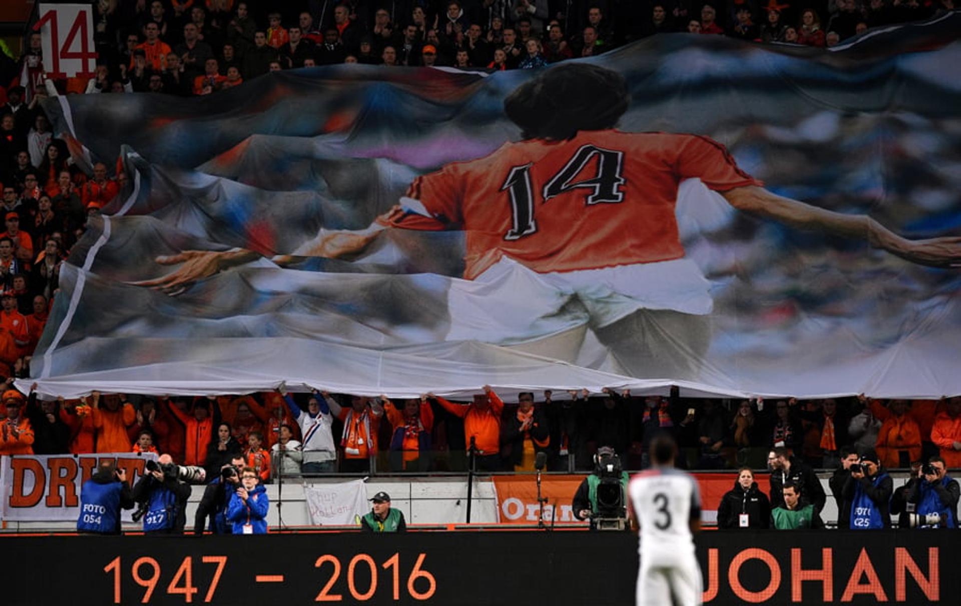 Homenagem - Cruyff