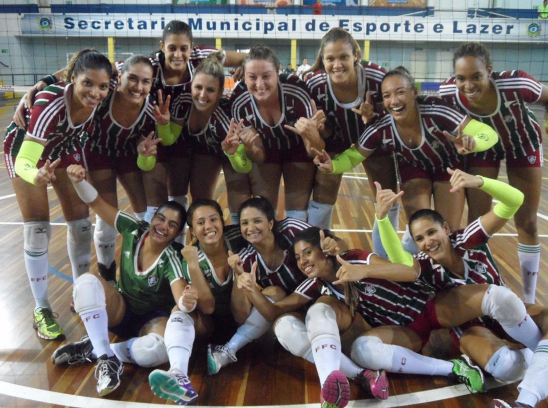 Equipe feminina do Tricolor vai jogar a elite do vôlei na próxima temporada (Foto: Reprodução Twitter)