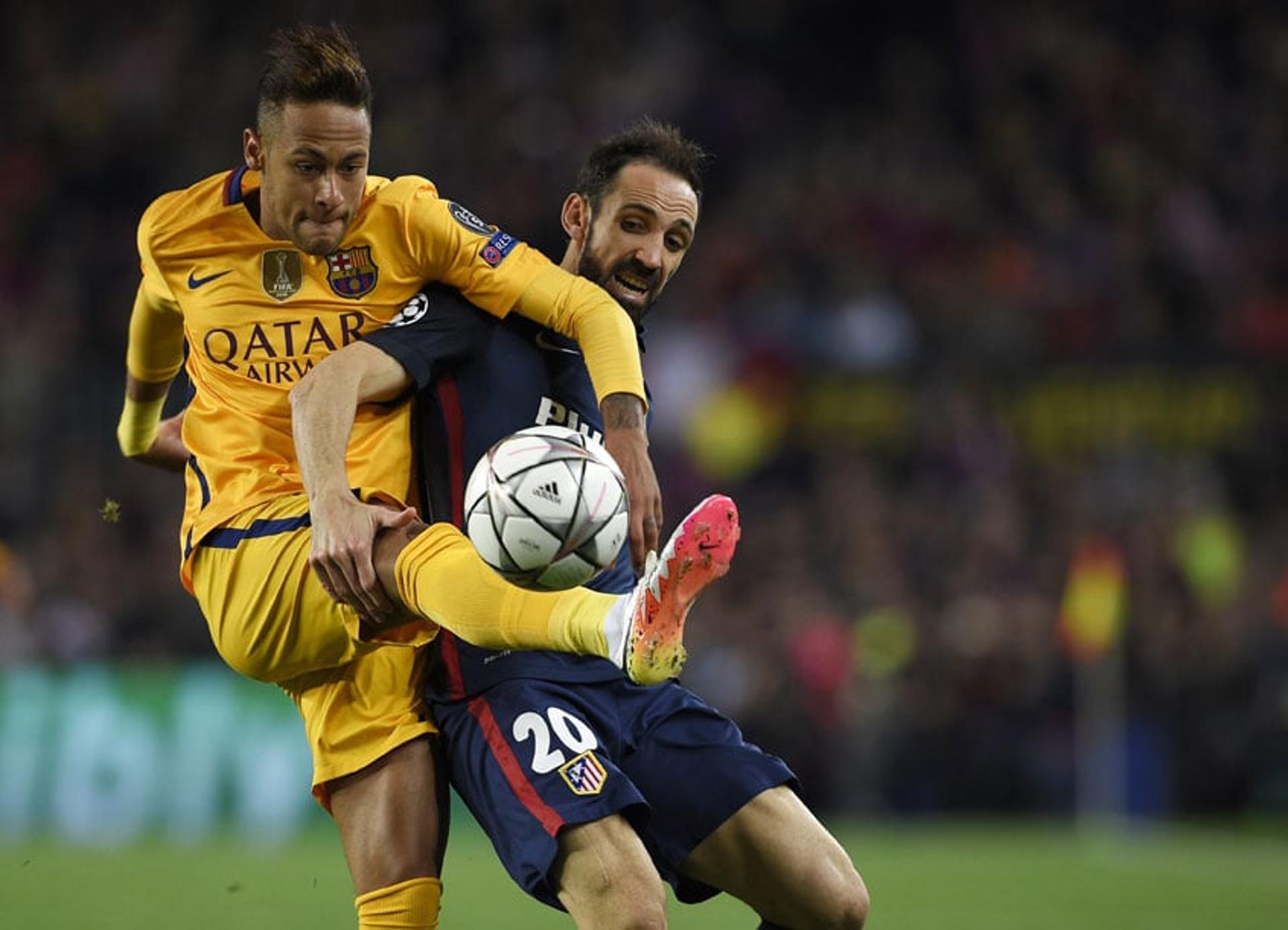 Juanfran e Neymar - Barcelona x Atletico de Madrid