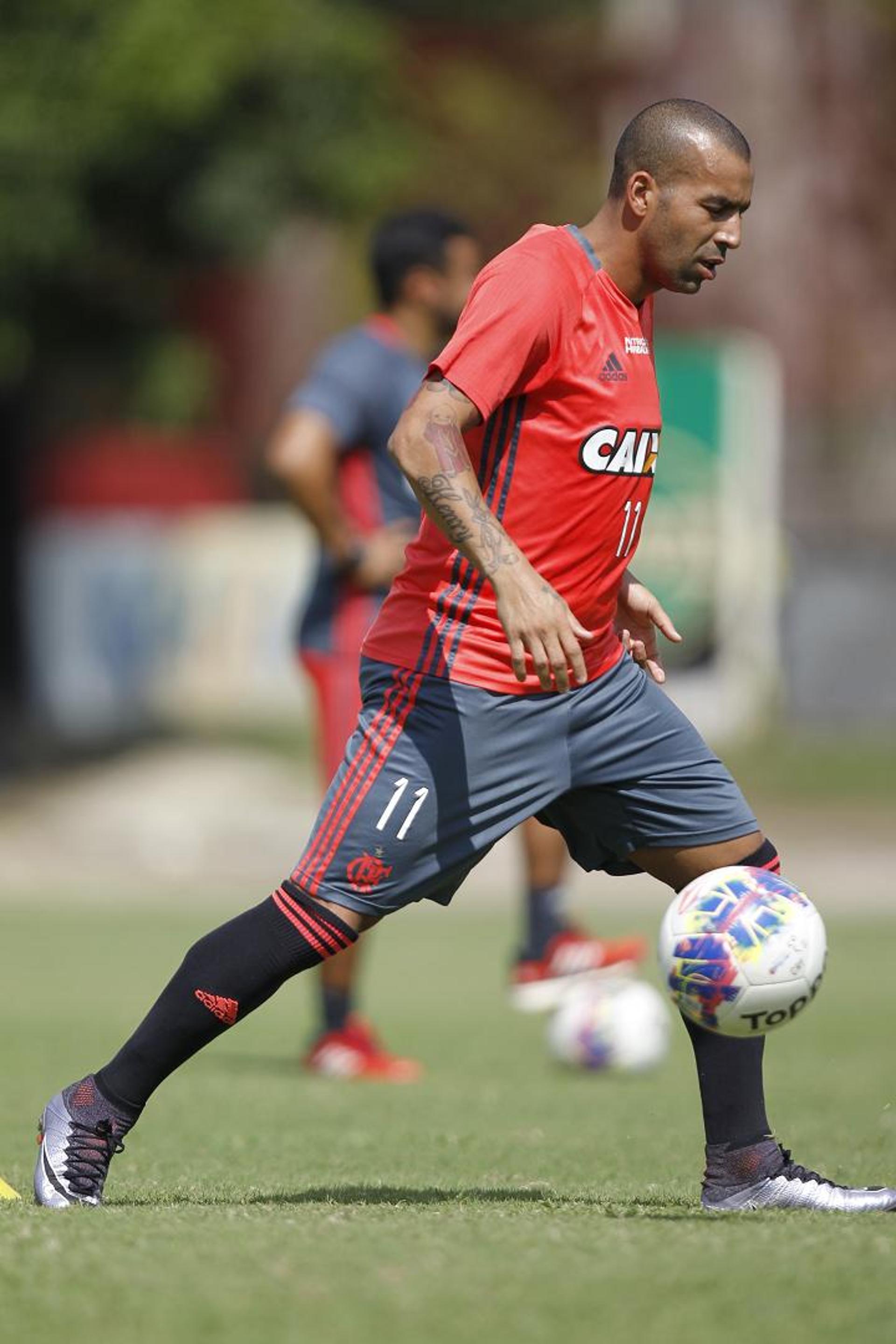 Emerson em treino do Flamengo (Gilvan de Souza / Flamengo)