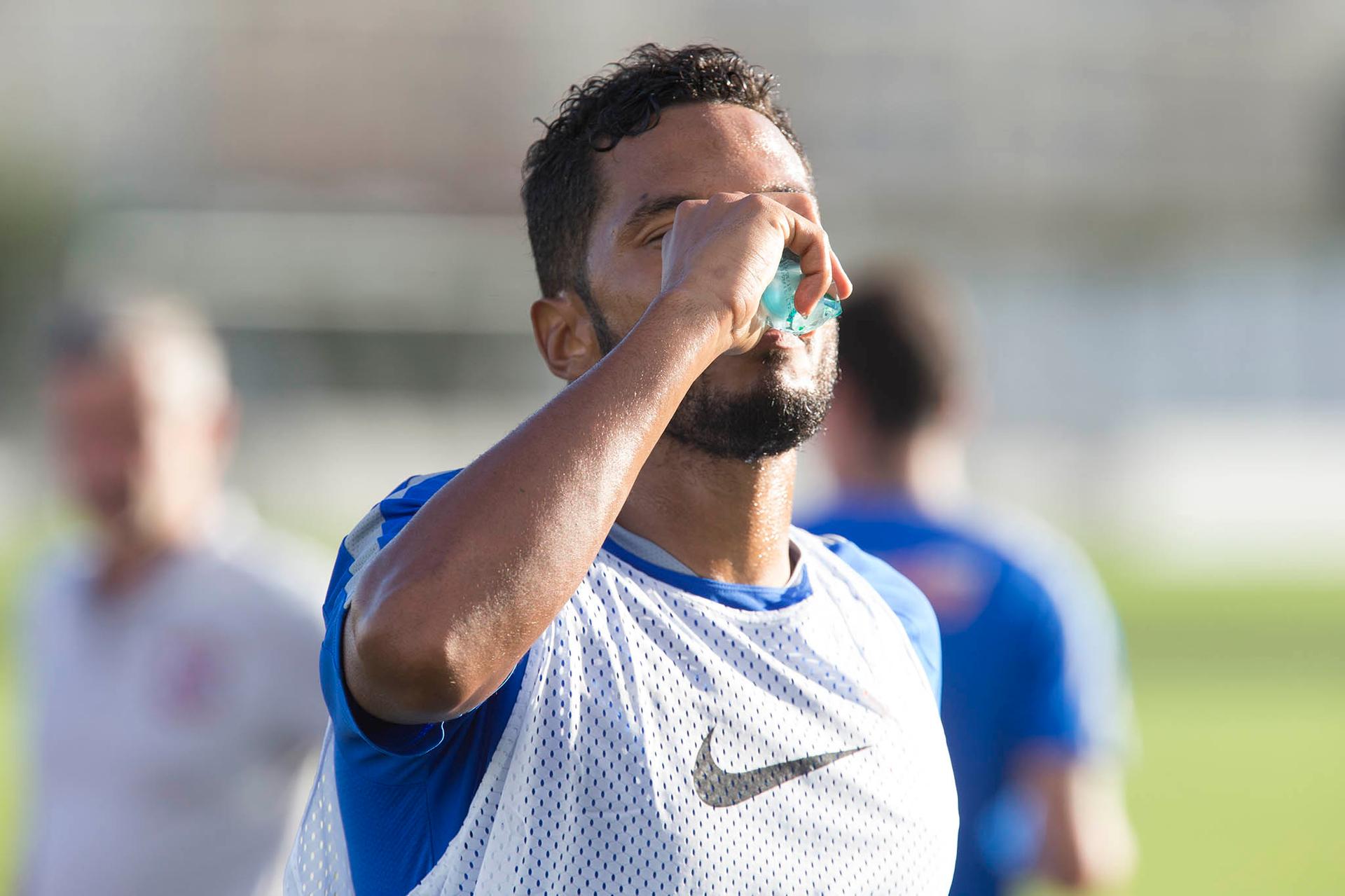 Mesmo após doping, Yago seguirá como titular do Corinthians (Foto: Daniel Augusto Jr)