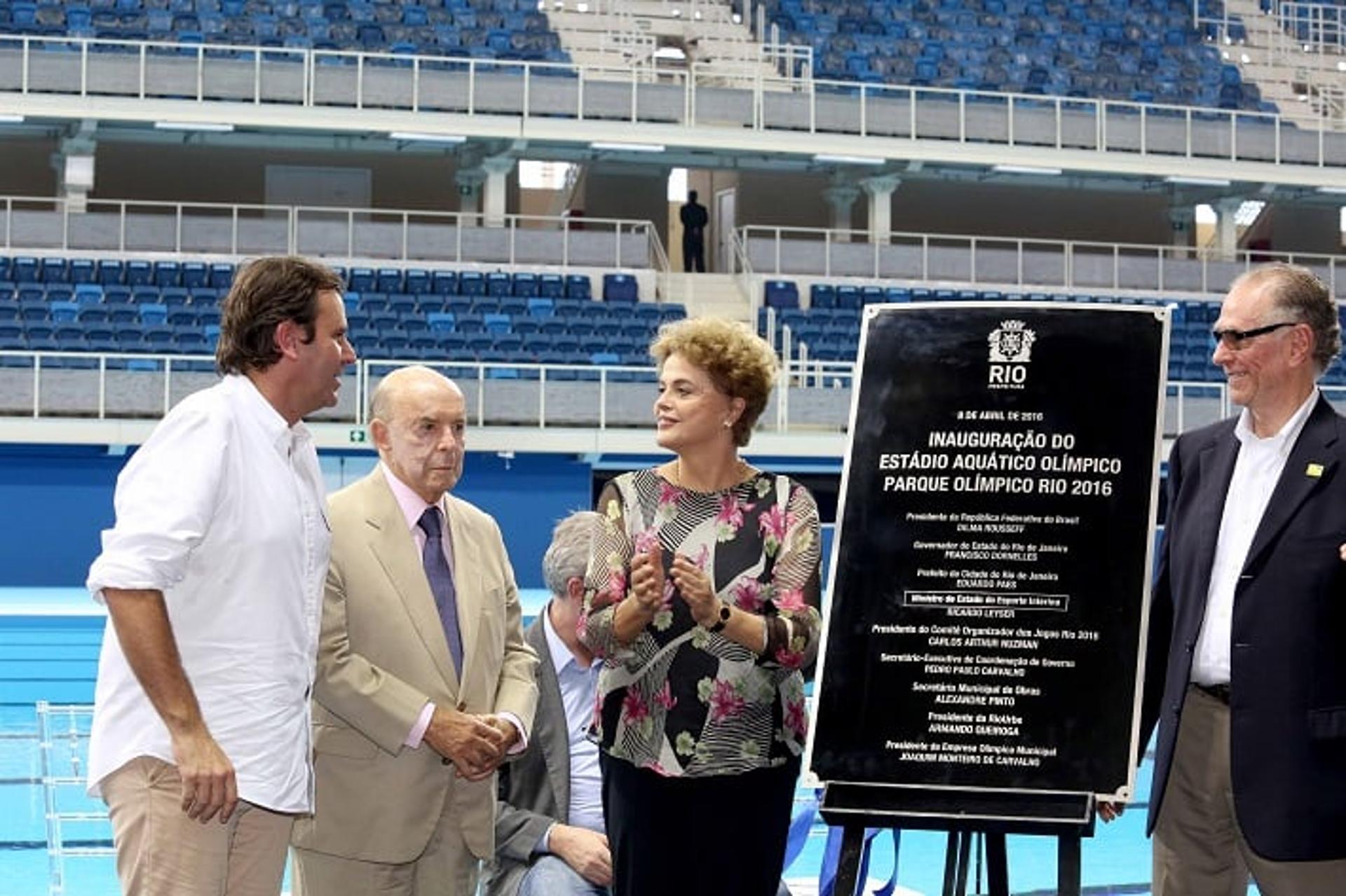 Eduardo Paes, Francisco Dornelles, Dilma Rousseff e Carlos Nuzman na inauguração