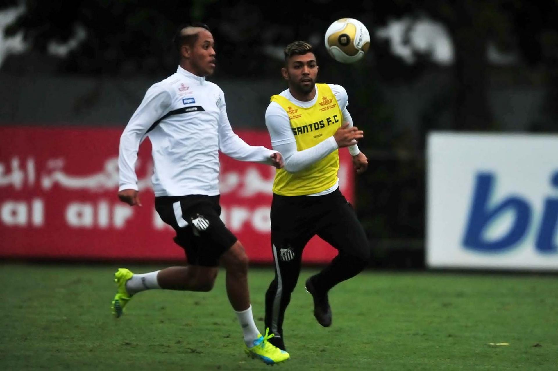 Ourinho, lateral do Santos