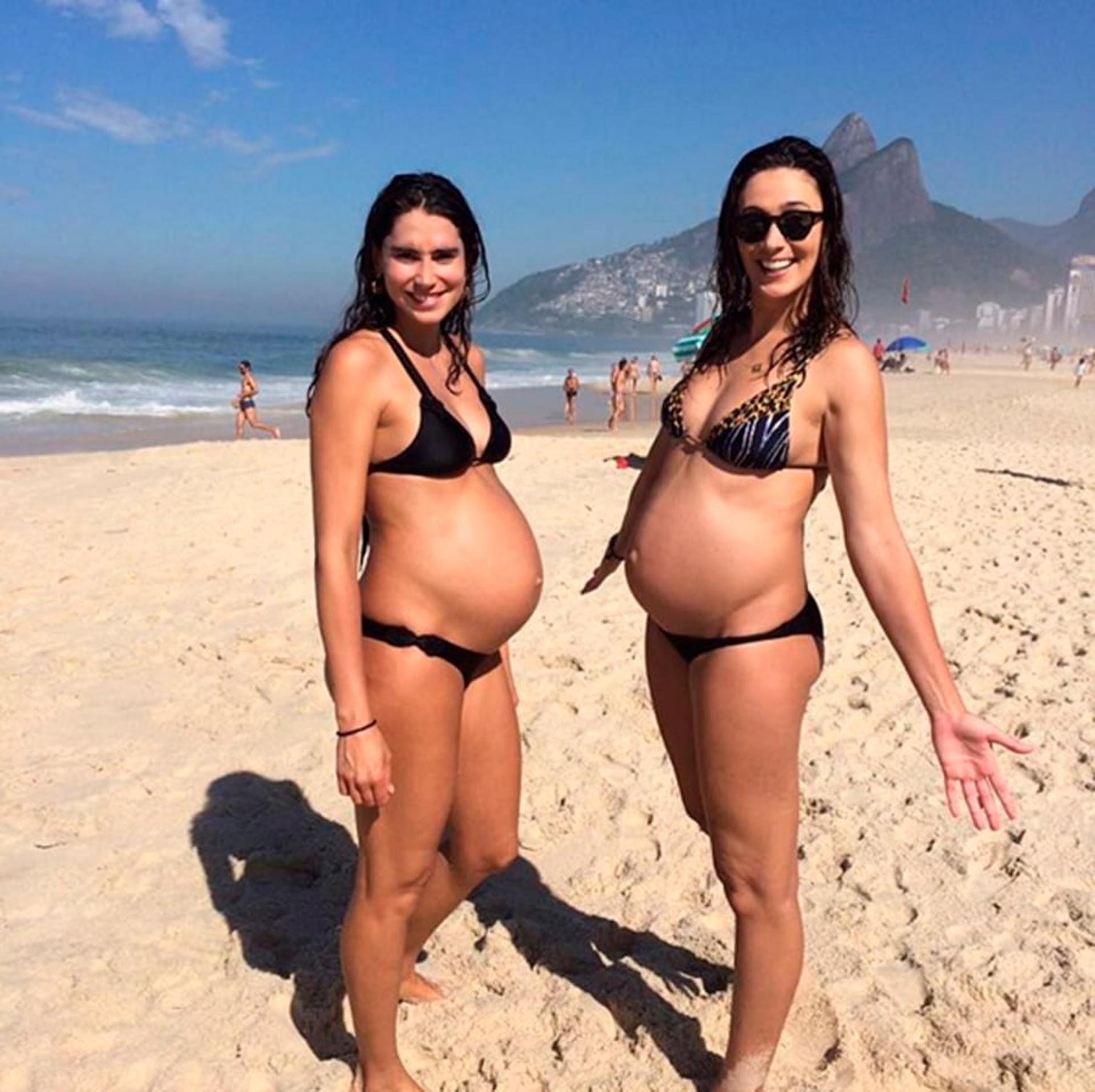 Irmãs Carolina Solberg e Maria Clara, do vôlei de praia, grávidas