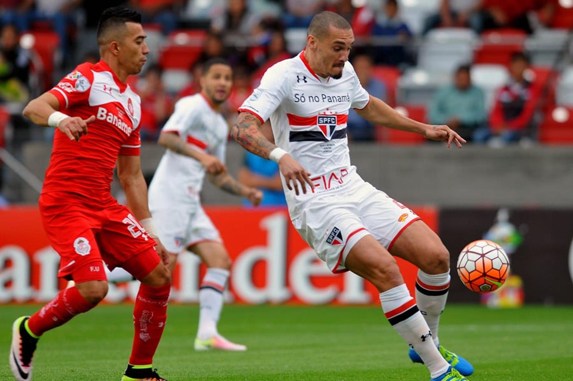 Libertadores - Toluca x São Paulo (foto:MARIA CALLS / AFP)