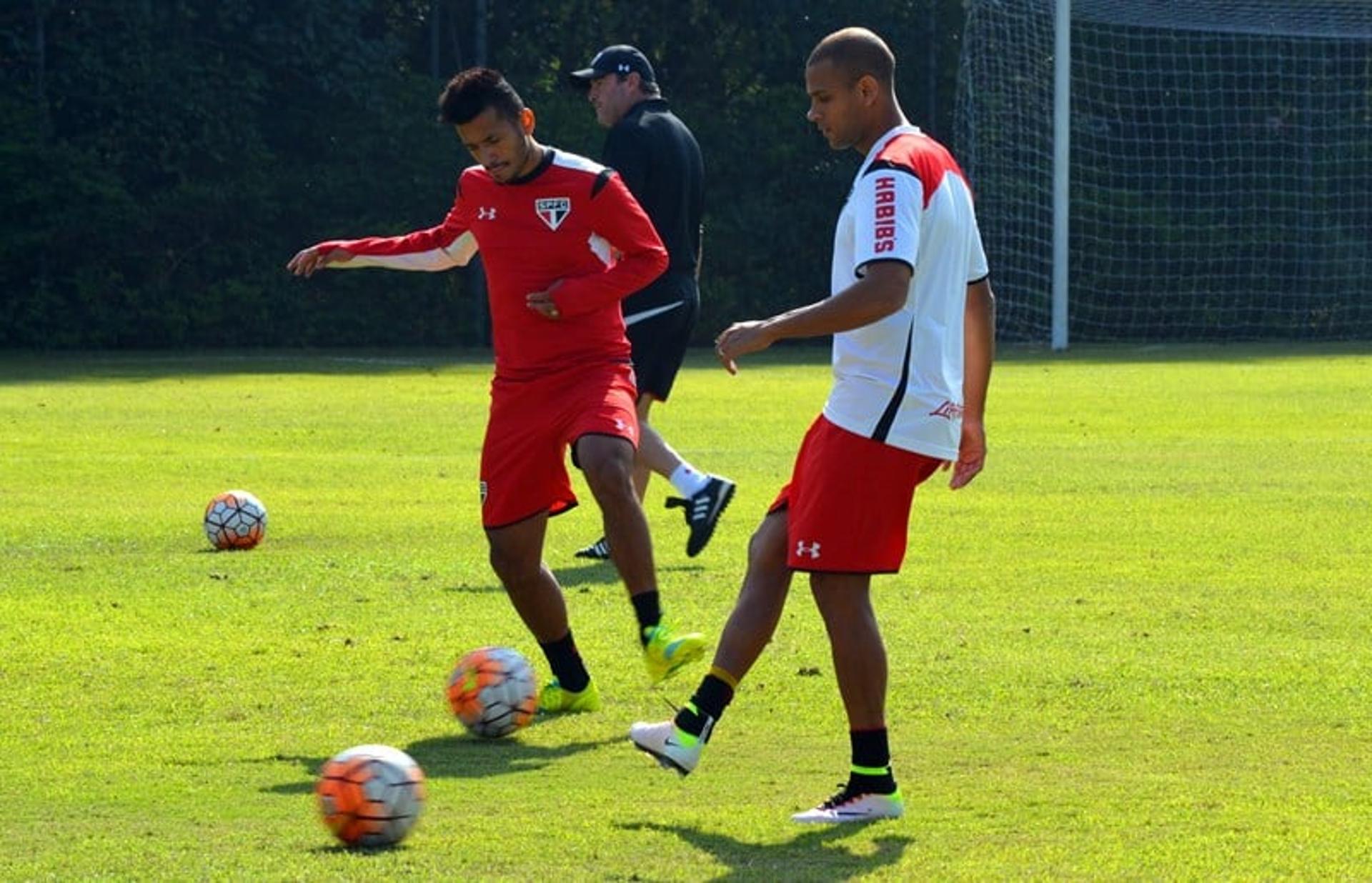 Carlinhos e Rogério em treino