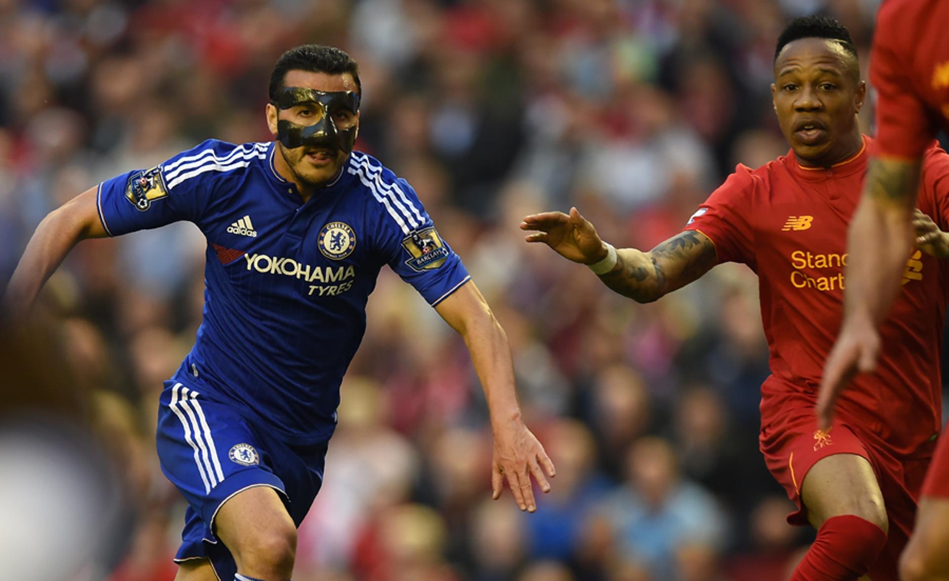 LIVERPOOL  x CHELSEA (foto:Paul ELLIS / AFP)