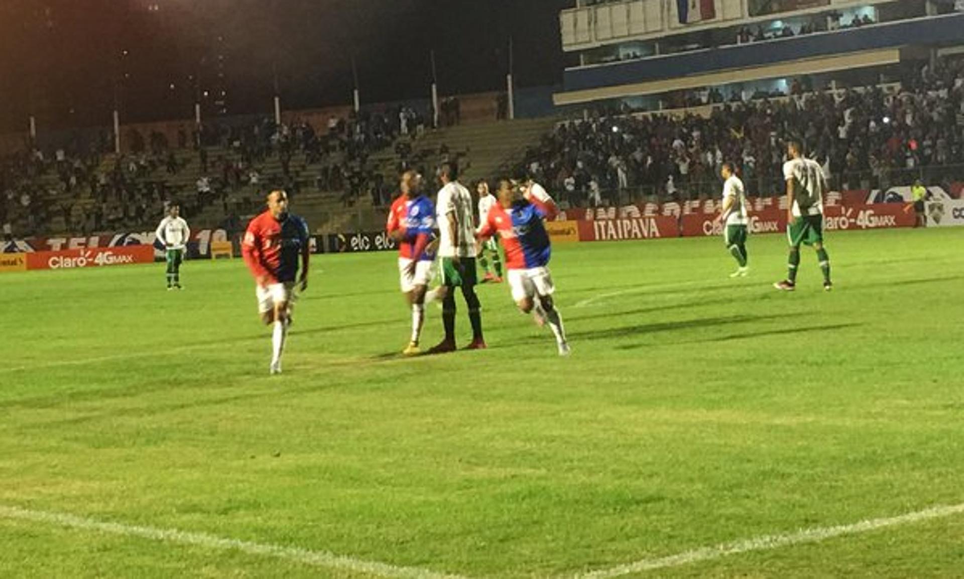 Paraná x Chapecoense