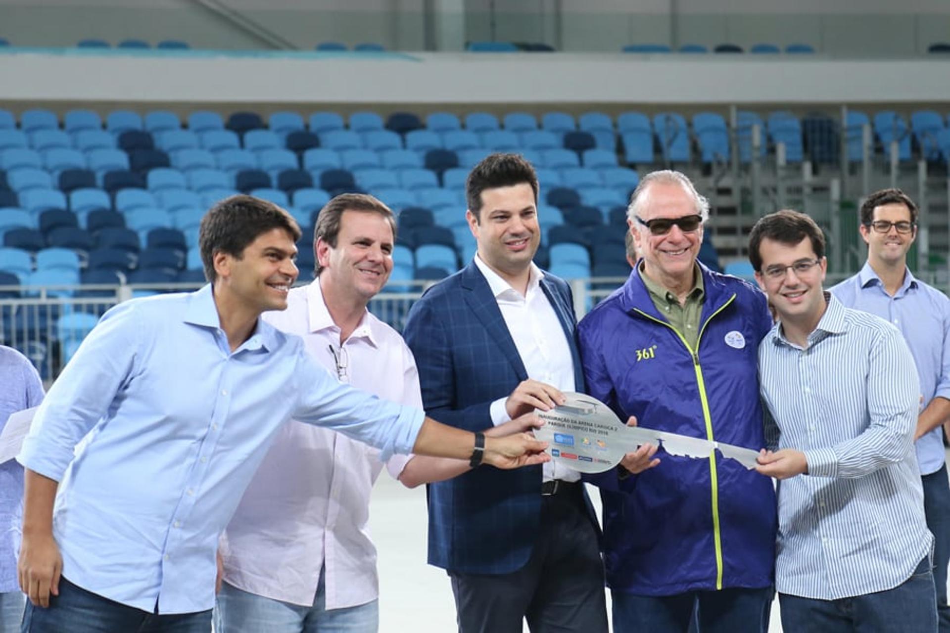 Picciani inaugura Arena Carioca 2