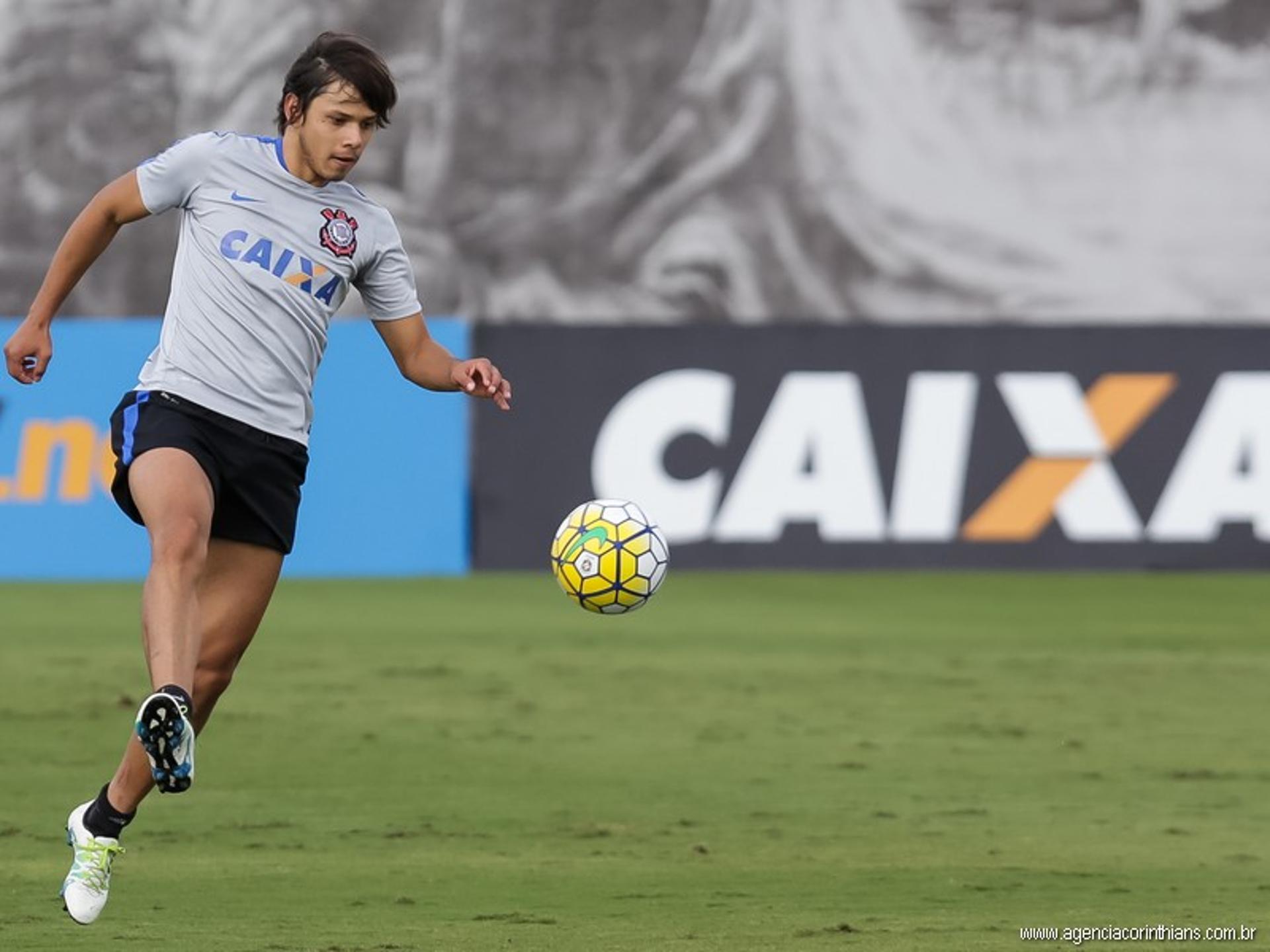 Romero volta ao time titular do Corinthians neste domingo (Foto: Daniel Augusto Jr)