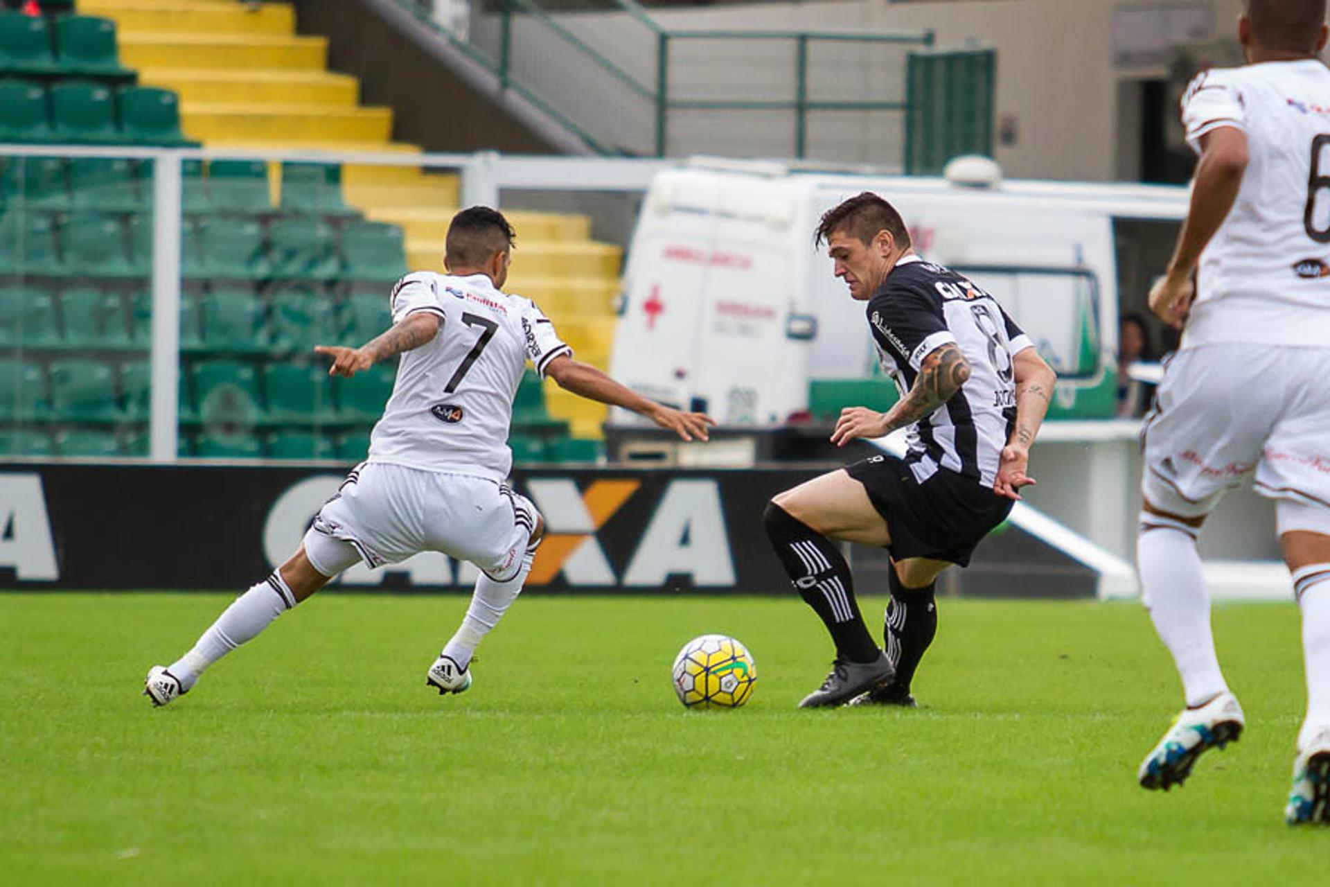 Brasileirão - Figueirense x Ponte Preta