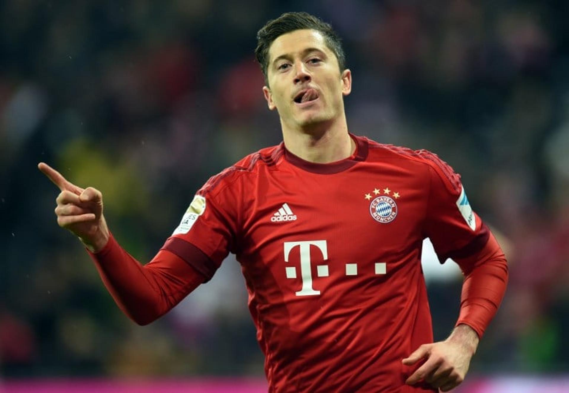 O atacante Lewandowski marcou 30 gols para ser artilheiro da temporada no Alemão