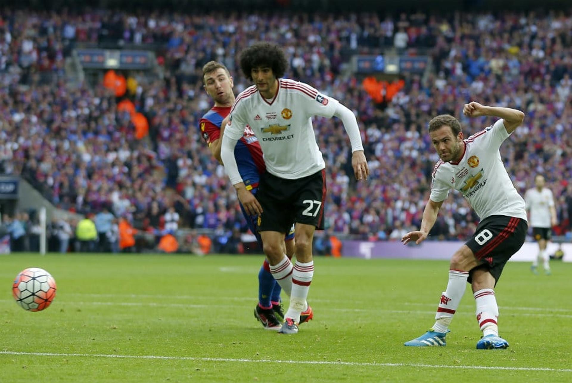 Fellaini e Mata - Crystal Palace x Manchester United